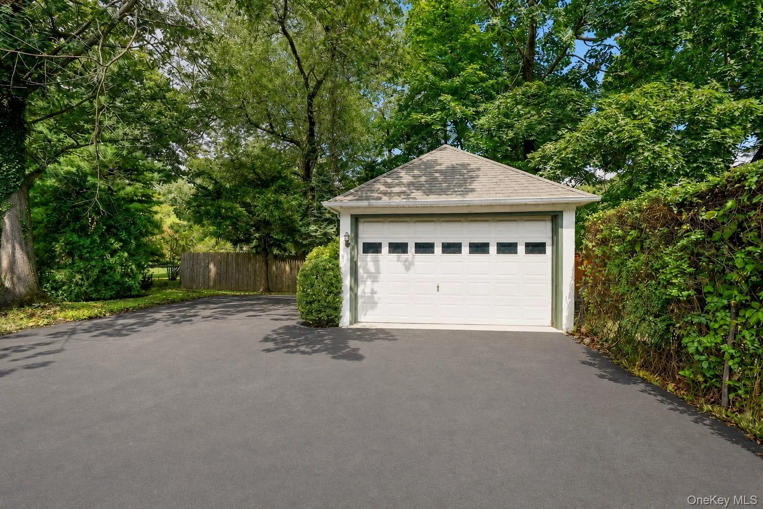 Detached Garage Detached Garage