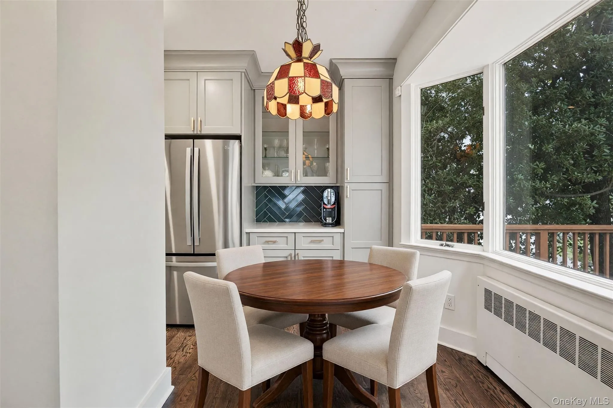 Eat in Kitchen Eat in Kitchen