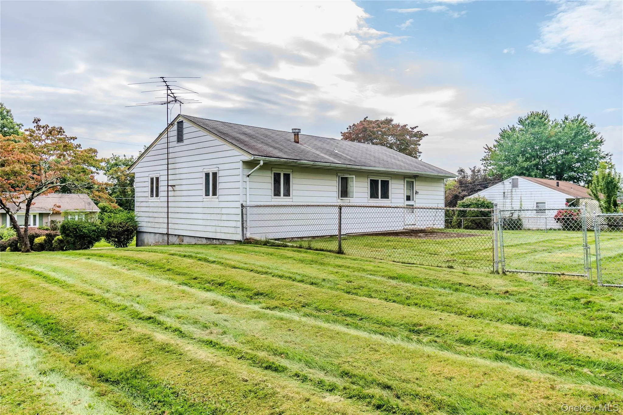 108 Wood Street, Newburgh (town), NY, 3 Bedrooms Bedrooms, 6 Rooms Rooms,1 BathroomBathrooms,Residential,For Rent,Wood,0,1047537 108 Wood Street, Newburgh (town), NY, 3 Bedrooms Bedrooms, 6 Rooms Rooms,1 BathroomBathrooms,Residential,For Rent,Wood,0,1047537