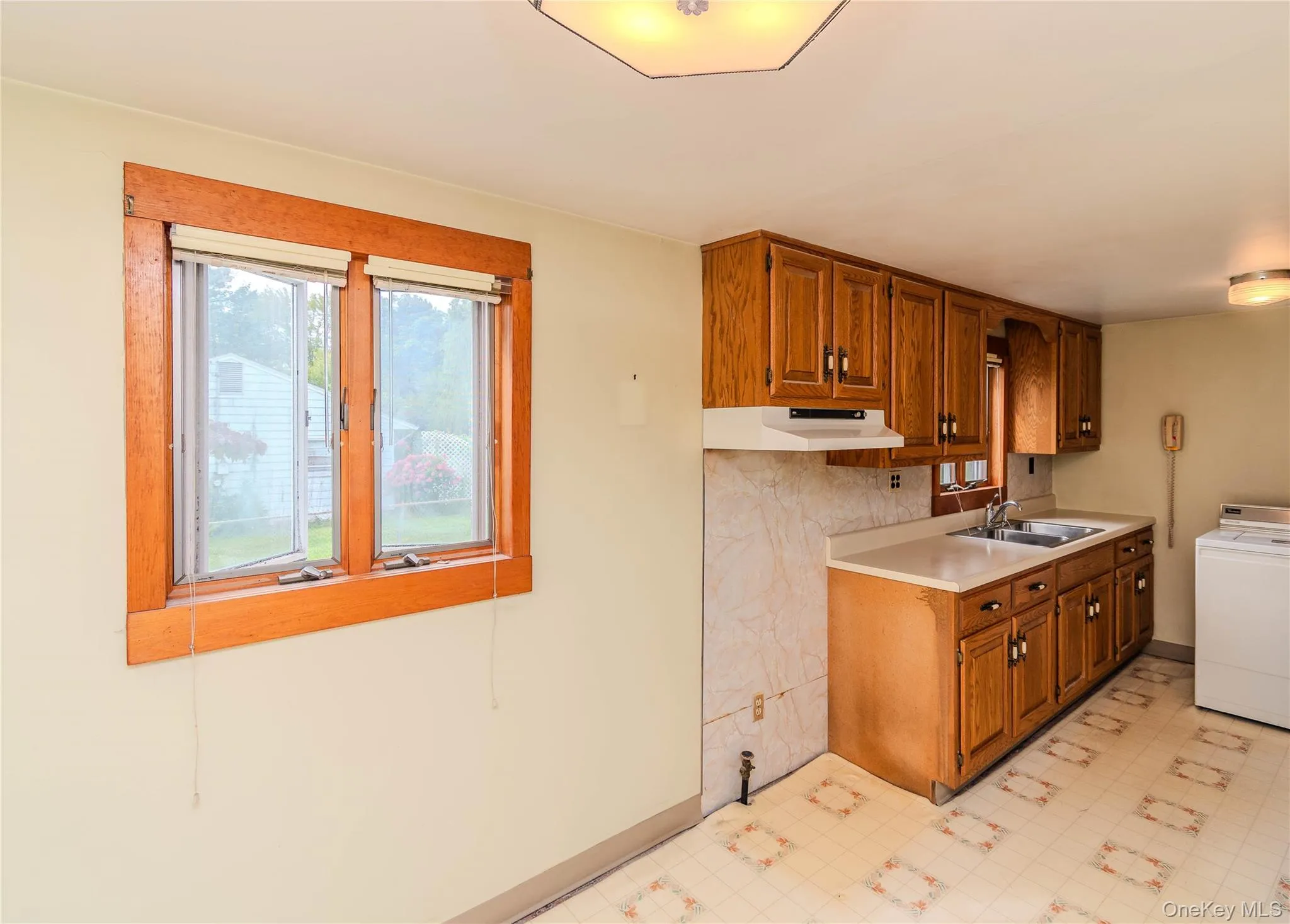 108 Wood Street, Newburgh (town), NY, 3 Bedrooms Bedrooms, 6 Rooms Rooms,1 BathroomBathrooms,Residential,For Rent,Wood,0,1047537 108 Wood Street, Newburgh (town), NY, 3 Bedrooms Bedrooms, 6 Rooms Rooms,1 BathroomBathrooms,Residential,For Rent,Wood,0,1047537
