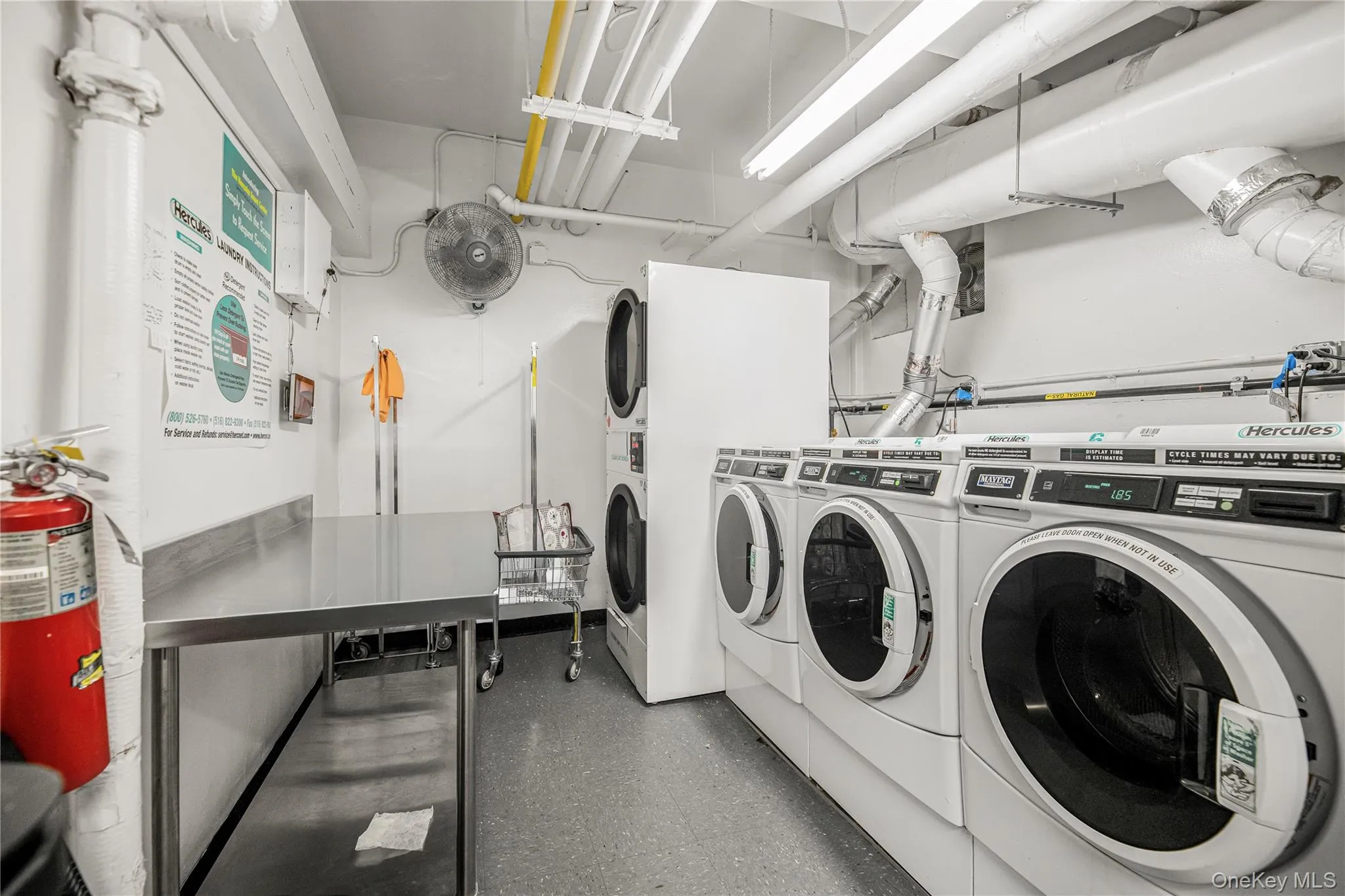 2390 Palisade Avenue, New York, NY, 2 Bedrooms Bedrooms, 6 Rooms Rooms,1 BathroomBathrooms,Residential,For Rent,Palisade,0,1047538 2390 Palisade Avenue, New York, NY, 2 Bedrooms Bedrooms, 6 Rooms Rooms,1 BathroomBathrooms,Residential,For Rent,Palisade,0,1047538