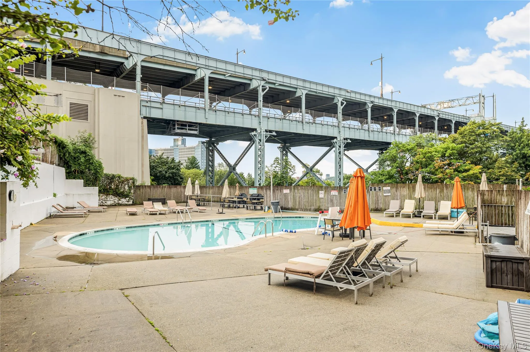 2390 Palisade Avenue, New York, NY, 2 Bedrooms Bedrooms, 6 Rooms Rooms,1 BathroomBathrooms,Residential,For Rent,Palisade,0,1047538 2390 Palisade Avenue, New York, NY, 2 Bedrooms Bedrooms, 6 Rooms Rooms,1 BathroomBathrooms,Residential,For Rent,Palisade,0,1047538