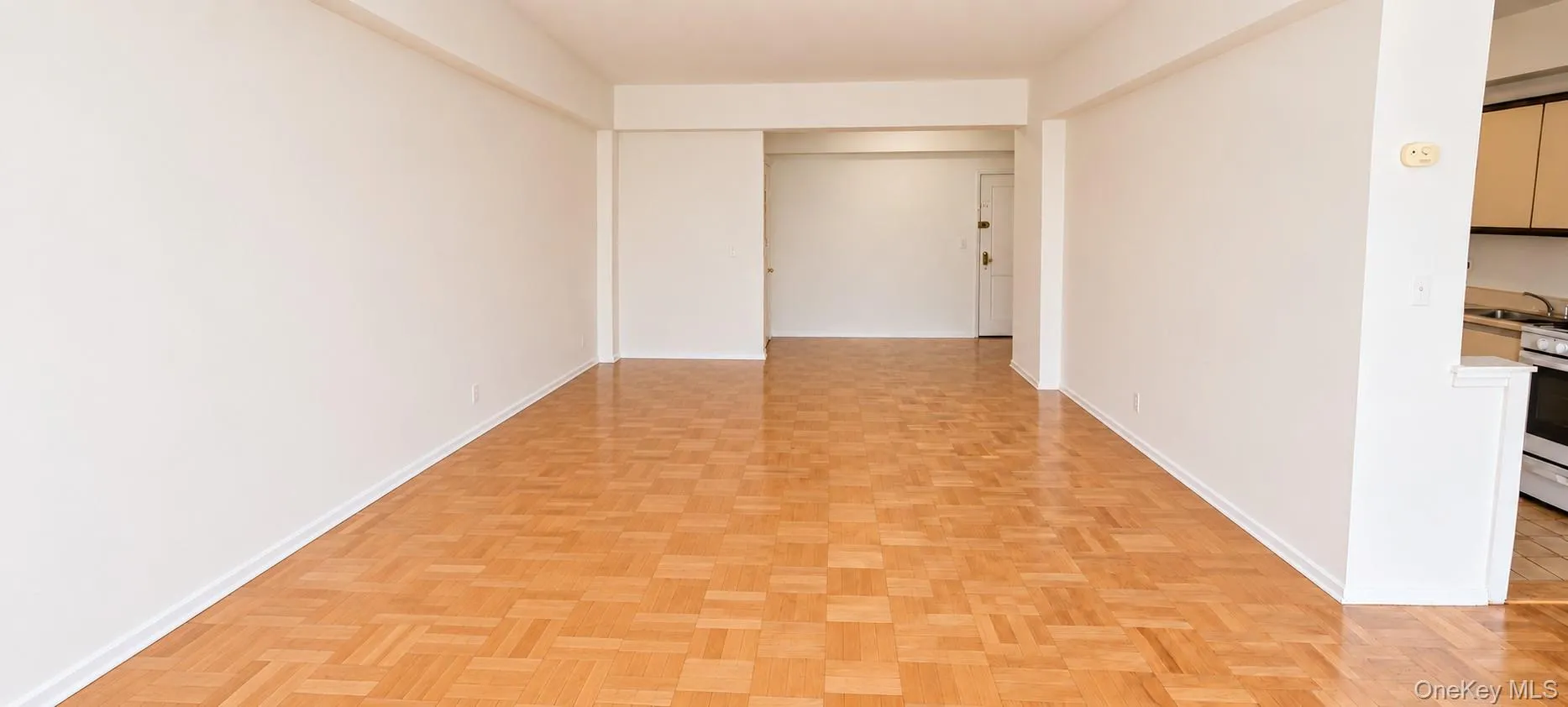 63-33 98th Place, New York, NY, 3 Rooms Rooms,1 BathroomBathrooms,Residential Lease,For Rent,98th,0,1047541 63-33 98th Place, New York, NY, 3 Rooms Rooms,1 BathroomBathrooms,Residential Lease,For Rent,98th,0,1047541