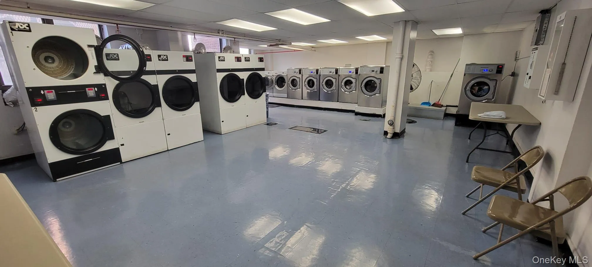 63-33 98th Place, New York, NY, 3 Rooms Rooms,1 BathroomBathrooms,Residential Lease,For Rent,98th,0,1047541 63-33 98th Place, New York, NY, 3 Rooms Rooms,1 BathroomBathrooms,Residential Lease,For Rent,98th,0,1047541