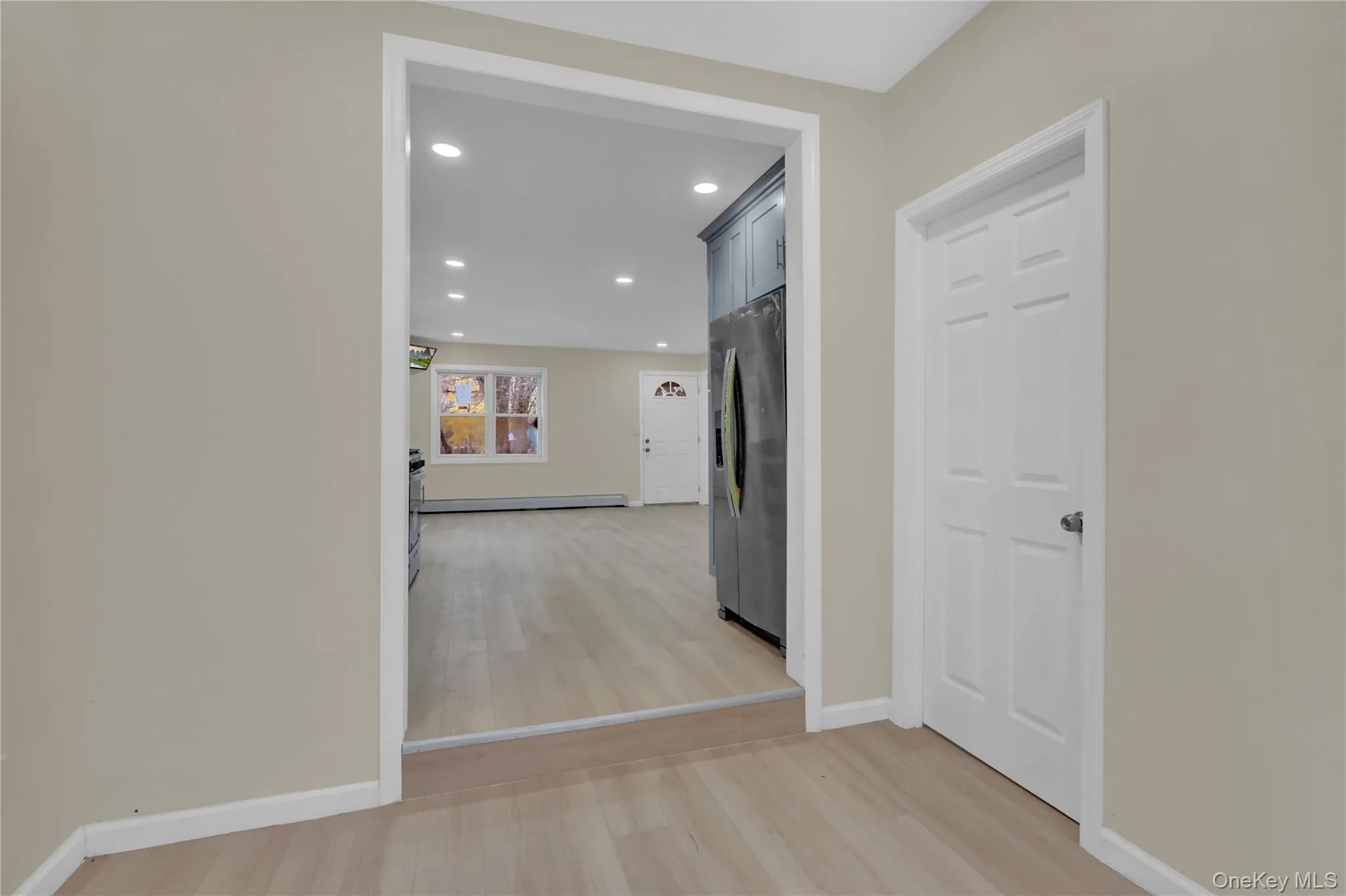 12 Carlls Path, Babylon, NY, 3 Bedrooms Bedrooms, 8 Rooms Rooms,2 BathroomsBathrooms,Residential,For Rent,Carlls,0,1047543 12 Carlls Path, Babylon, NY, 3 Bedrooms Bedrooms, 8 Rooms Rooms,2 BathroomsBathrooms,Residential,For Rent,Carlls,0,1047543