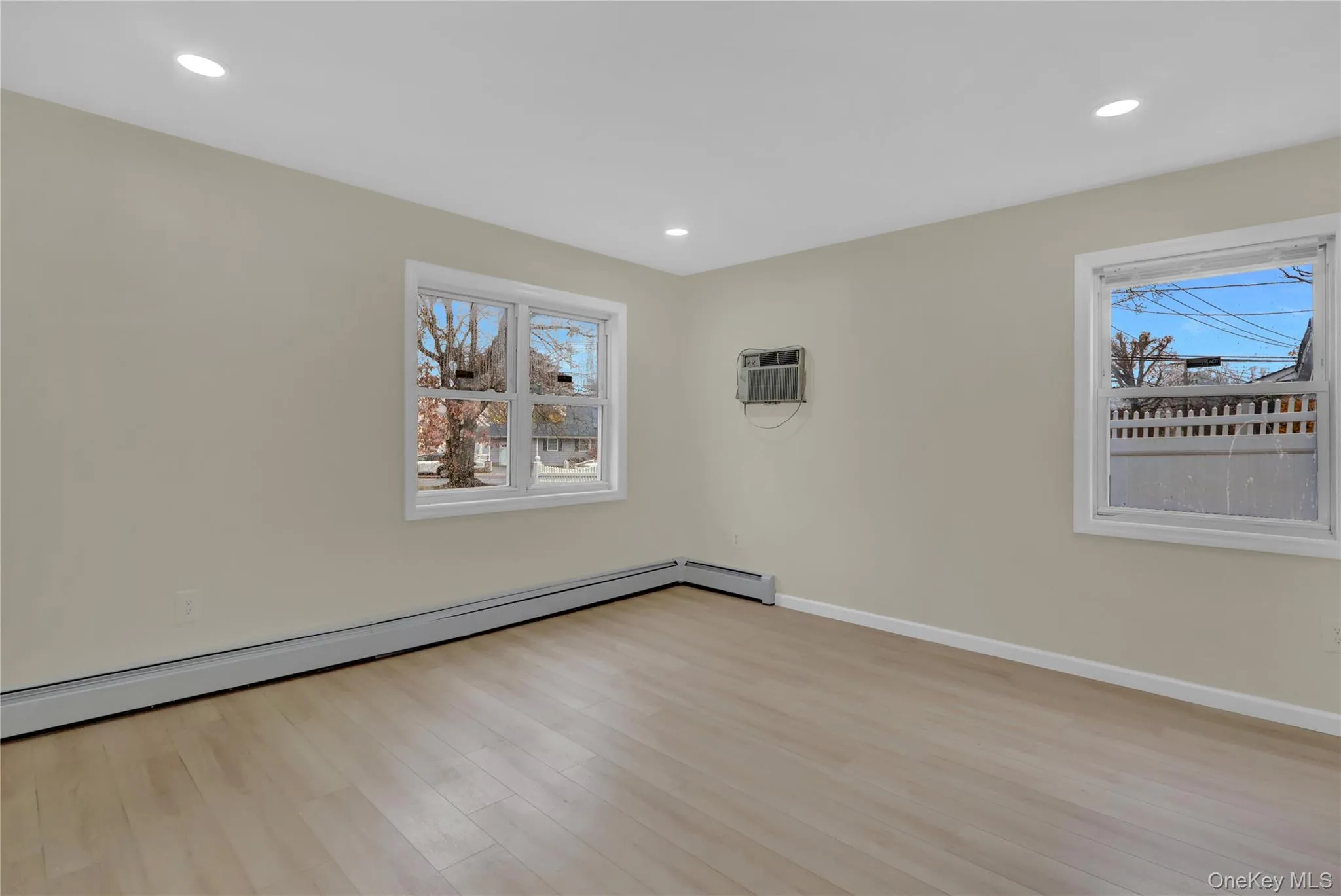 12 Carlls Path, Babylon, NY, 3 Bedrooms Bedrooms, 8 Rooms Rooms,2 BathroomsBathrooms,Residential,For Rent,Carlls,0,1047543 12 Carlls Path, Babylon, NY, 3 Bedrooms Bedrooms, 8 Rooms Rooms,2 BathroomsBathrooms,Residential,For Rent,Carlls,0,1047543
