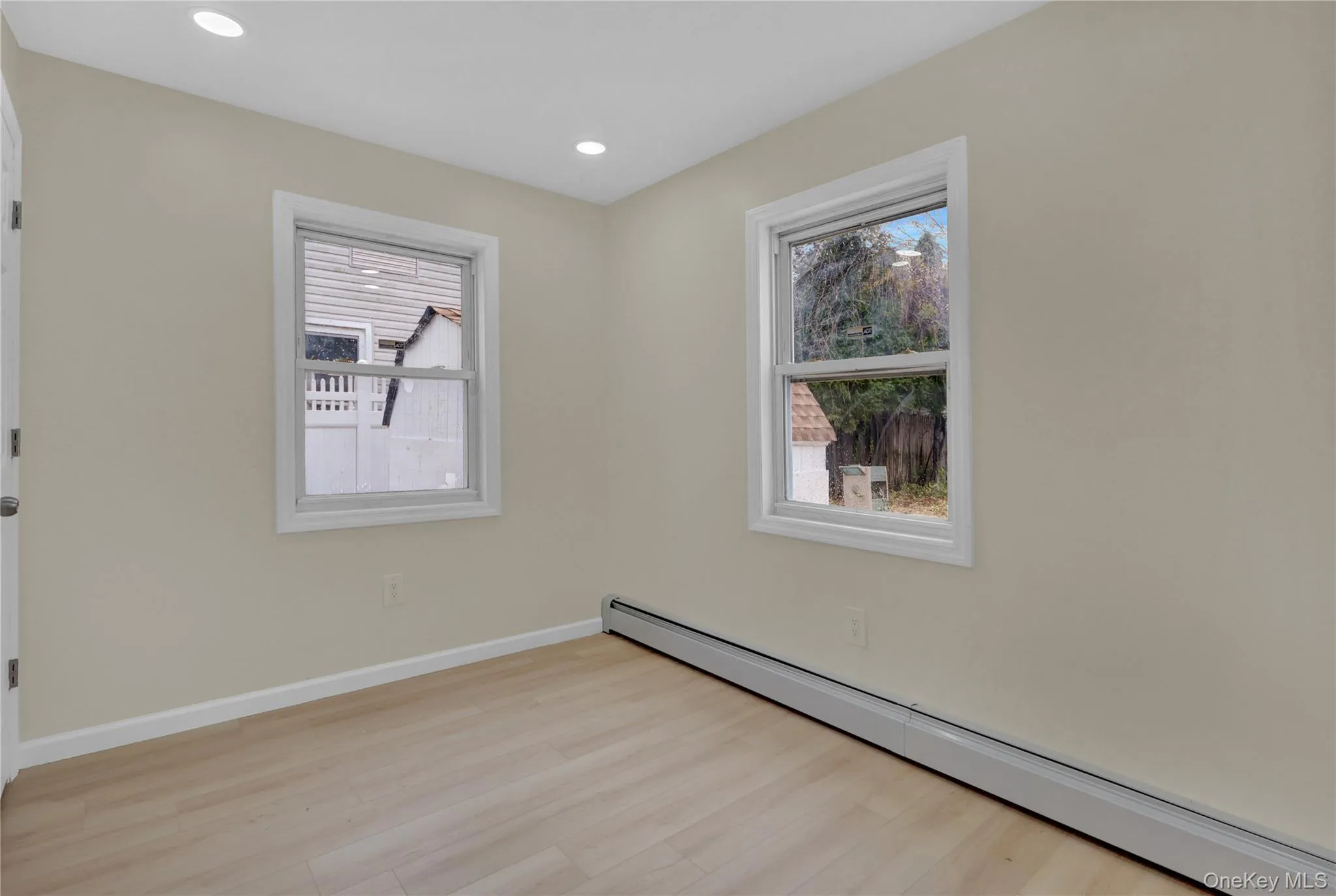 12 Carlls Path, Babylon, NY, 3 Bedrooms Bedrooms, 8 Rooms Rooms,2 BathroomsBathrooms,Residential,For Rent,Carlls,0,1047543 12 Carlls Path, Babylon, NY, 3 Bedrooms Bedrooms, 8 Rooms Rooms,2 BathroomsBathrooms,Residential,For Rent,Carlls,0,1047543
