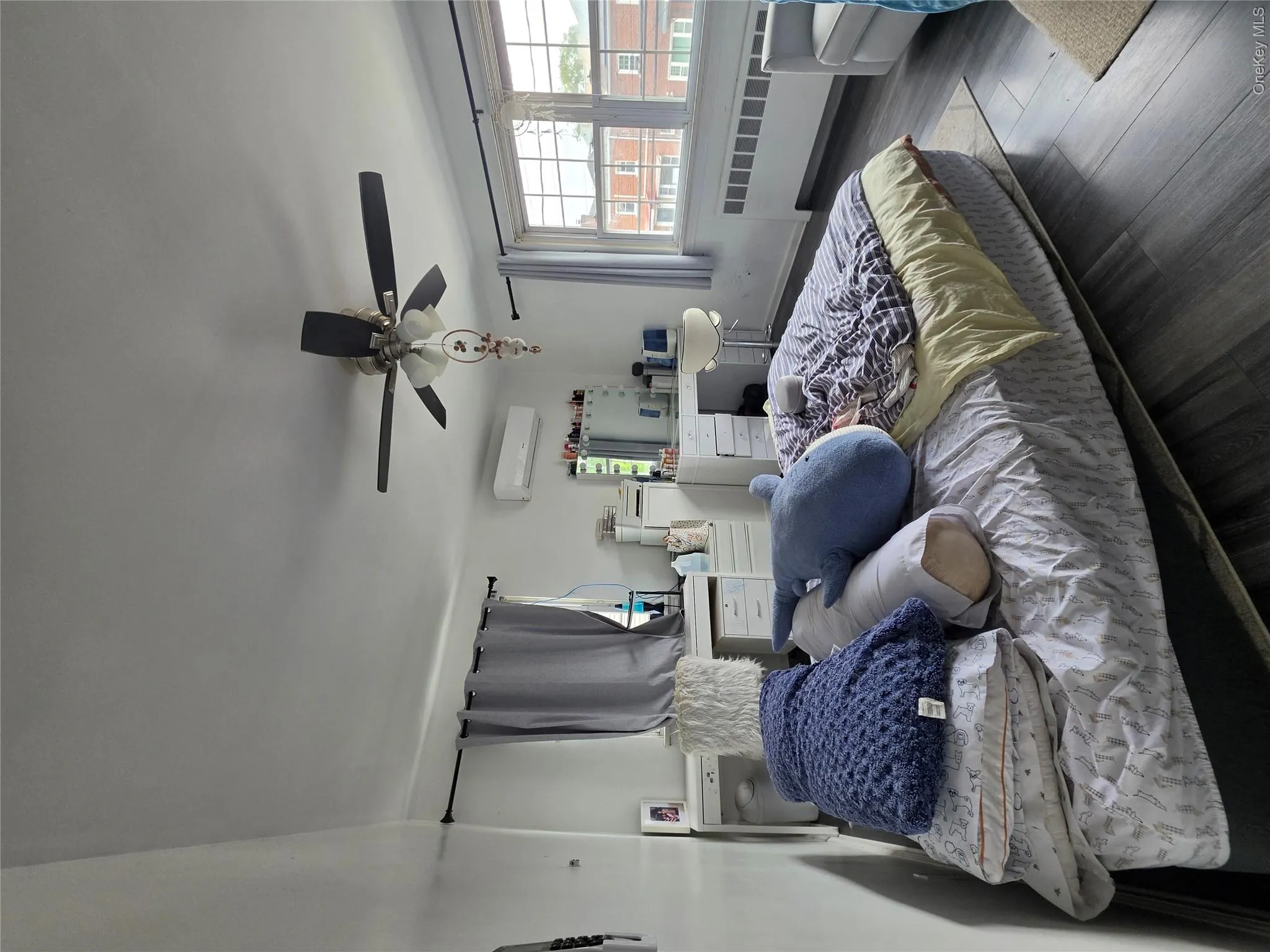 2570 Pearsall Avenue, New York, NY, 3 Bedrooms Bedrooms, 8 Rooms Rooms,2 BathroomsBathrooms,Residential,For Rent,Pearsall,0,1047544 2570 Pearsall Avenue, New York, NY, 3 Bedrooms Bedrooms, 8 Rooms Rooms,2 BathroomsBathrooms,Residential,For Rent,Pearsall,0,1047544