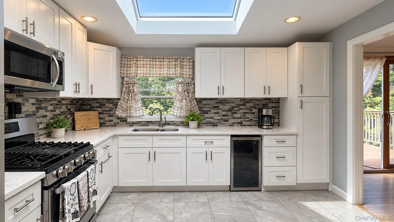 28 Pike Place, Carmel, NY, 3 Bedrooms Bedrooms, 9 Rooms Rooms,2 BathroomsBathrooms,Residential,For Rent,Pike,0,1047545 28 Pike Place, Carmel, NY, 3 Bedrooms Bedrooms, 9 Rooms Rooms,2 BathroomsBathrooms,Residential,For Rent,Pike,0,1047545
