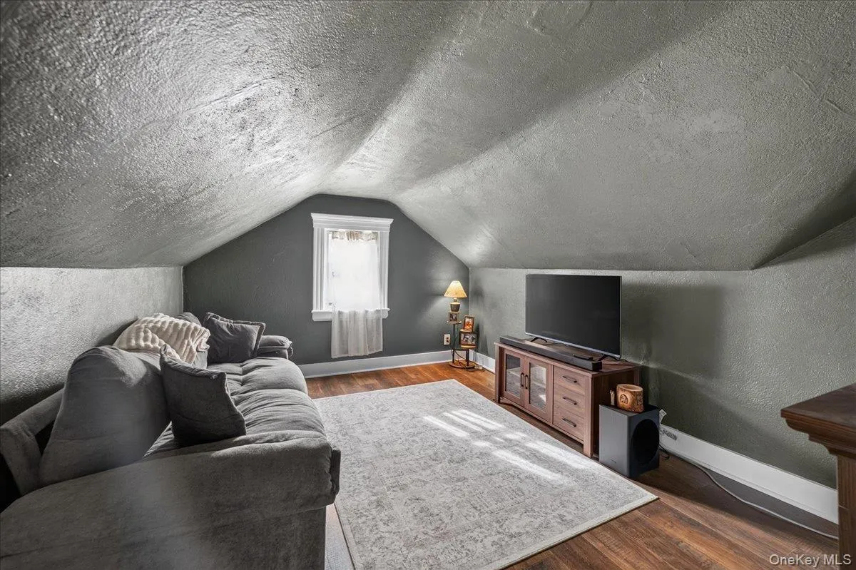 258 Ocean Avenue, Brookhaven, NY, 4 Bedrooms Bedrooms, 8 Rooms Rooms,2 BathroomsBathrooms,Residential,For Rent,Ocean,0,1047551 258 Ocean Avenue, Brookhaven, NY, 4 Bedrooms Bedrooms, 8 Rooms Rooms,2 BathroomsBathrooms,Residential,For Rent,Ocean,0,1047551