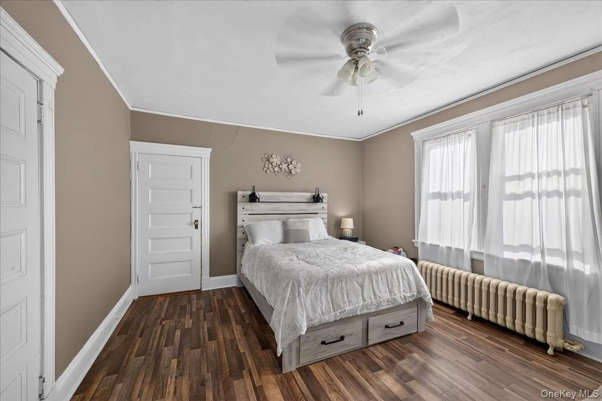 258 Ocean Avenue, Brookhaven, NY, 4 Bedrooms Bedrooms, 8 Rooms Rooms,2 BathroomsBathrooms,Residential,For Rent,Ocean,0,1047551 258 Ocean Avenue, Brookhaven, NY, 4 Bedrooms Bedrooms, 8 Rooms Rooms,2 BathroomsBathrooms,Residential,For Rent,Ocean,0,1047551