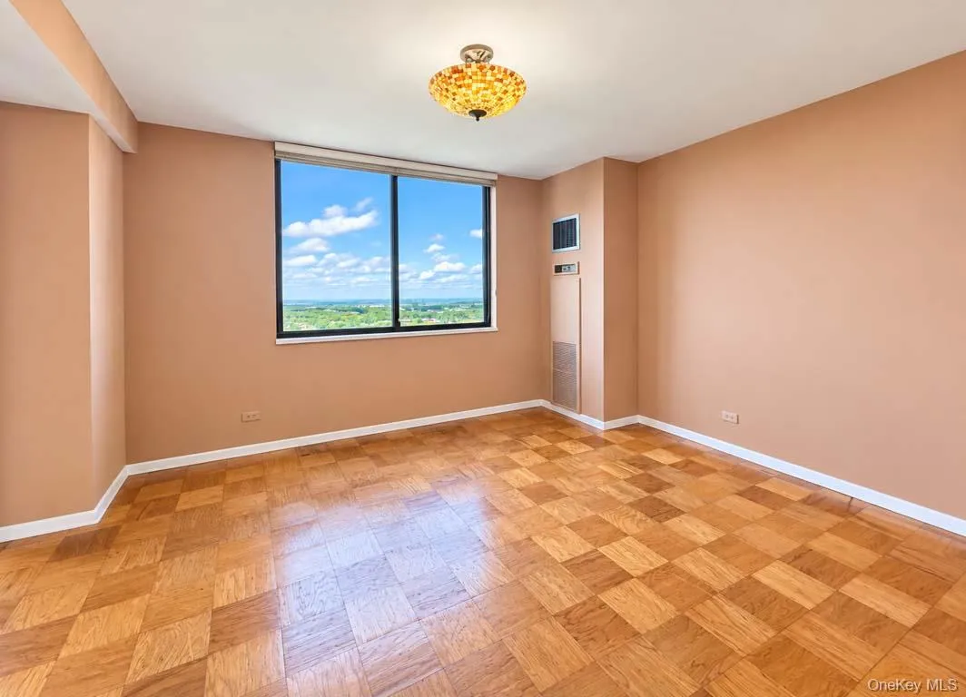 27010 Grand Central, New York, NY, 2 Bedrooms Bedrooms, 5 Rooms Rooms,2 BathroomsBathrooms,Residential,For Rent,Grand Central,0,1047564 27010 Grand Central, New York, NY, 2 Bedrooms Bedrooms, 5 Rooms Rooms,2 BathroomsBathrooms,Residential,For Rent,Grand Central,0,1047564