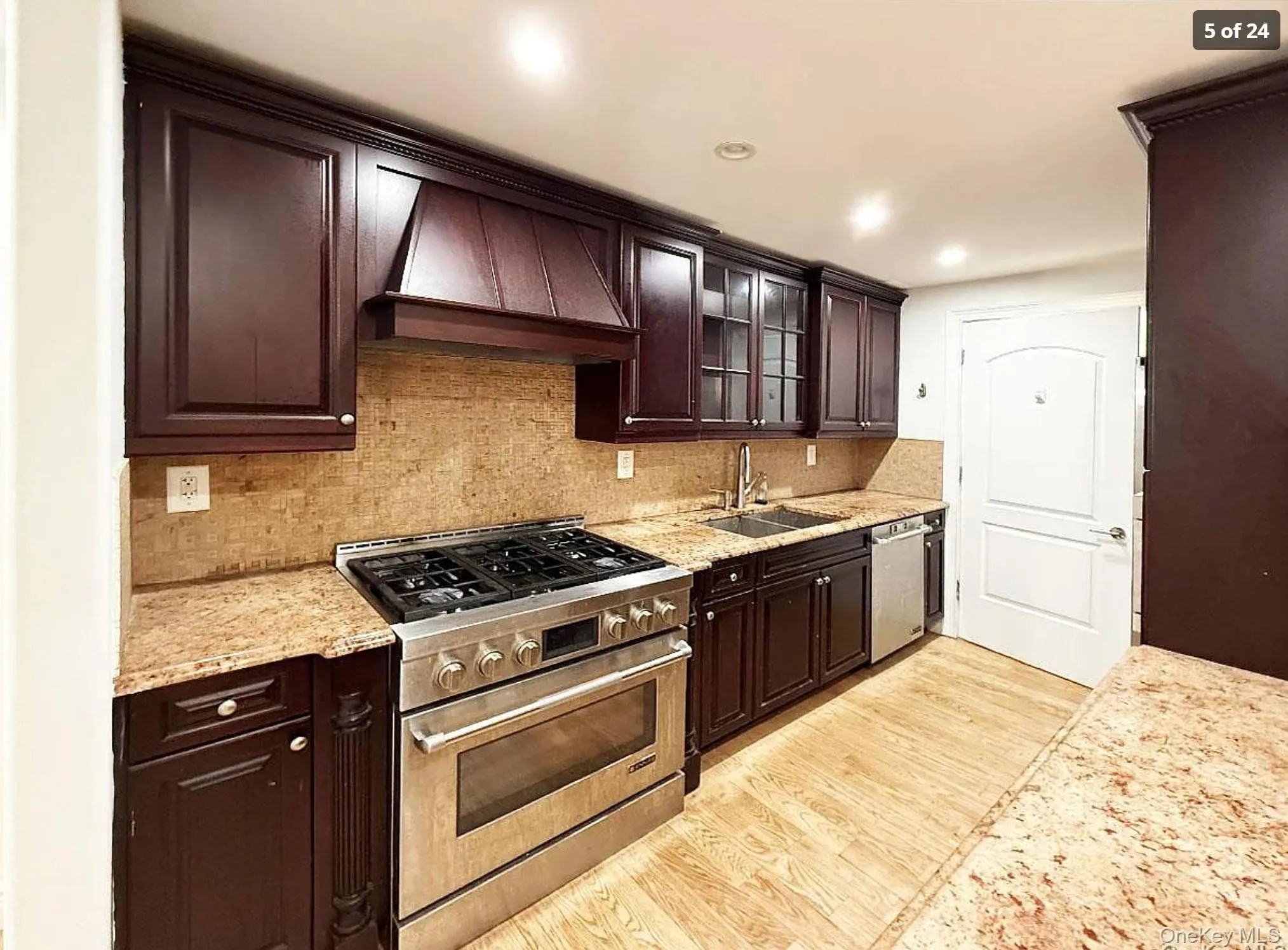 63-36 99 street, New York, NY, 2 Bedrooms Bedrooms, 7 Rooms Rooms,2 BathroomsBathrooms,Residential Lease,For Rent,99 street,0,1047565 63-36 99 street, New York, NY, 2 Bedrooms Bedrooms, 7 Rooms Rooms,2 BathroomsBathrooms,Residential Lease,For Rent,99 street,0,1047565