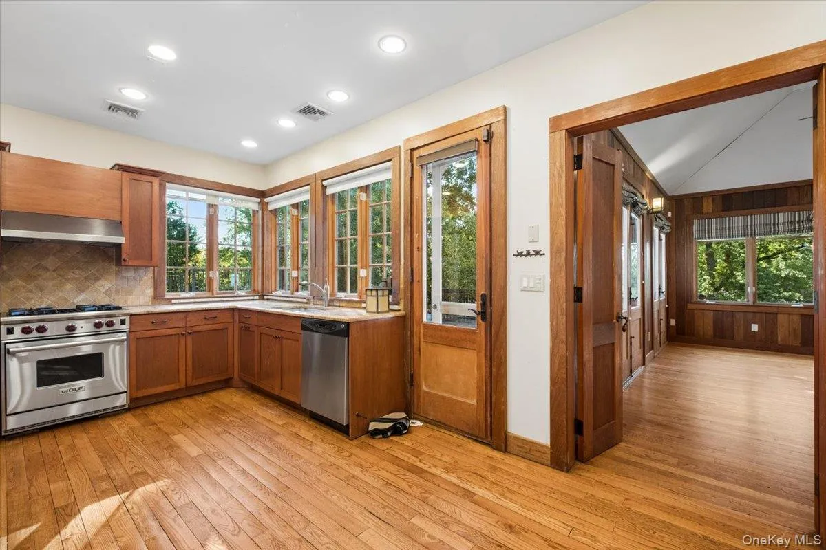 Pool House - Kitchen Pool House - Kitchen