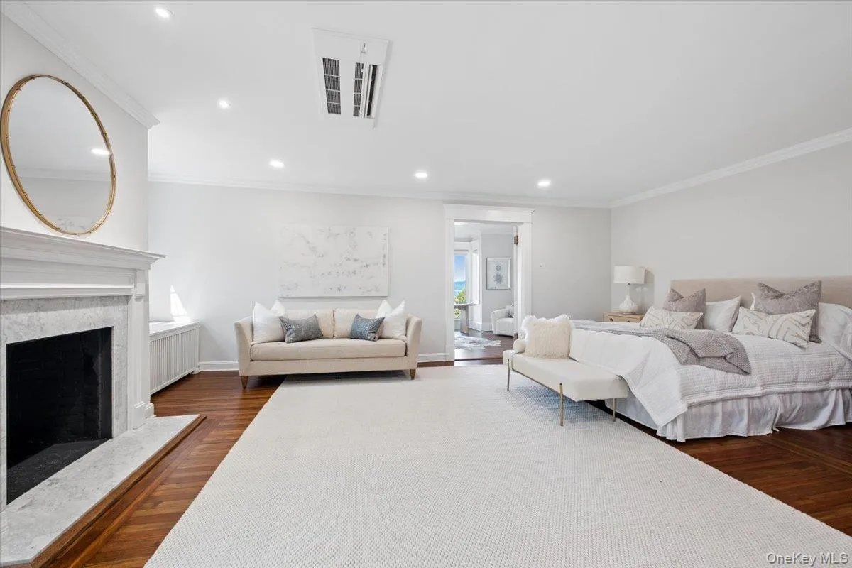 57 Cobb Lane, Greenburgh, NY, 9 Bedrooms Bedrooms, 18 Rooms Rooms,4 BathroomsBathrooms,Residential,For Rent,Cobb,0,1047567 57 Cobb Lane, Greenburgh, NY, 9 Bedrooms Bedrooms, 18 Rooms Rooms,4 BathroomsBathrooms,Residential,For Rent,Cobb,0,1047567