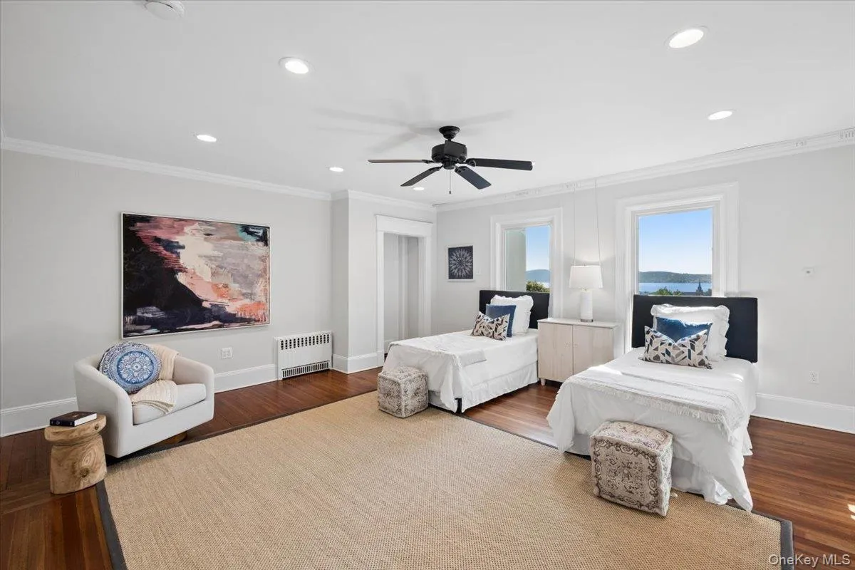 57 Cobb Lane, Greenburgh, NY, 9 Bedrooms Bedrooms, 18 Rooms Rooms,4 BathroomsBathrooms,Residential,For Rent,Cobb,0,1047567 57 Cobb Lane, Greenburgh, NY, 9 Bedrooms Bedrooms, 18 Rooms Rooms,4 BathroomsBathrooms,Residential,For Rent,Cobb,0,1047567