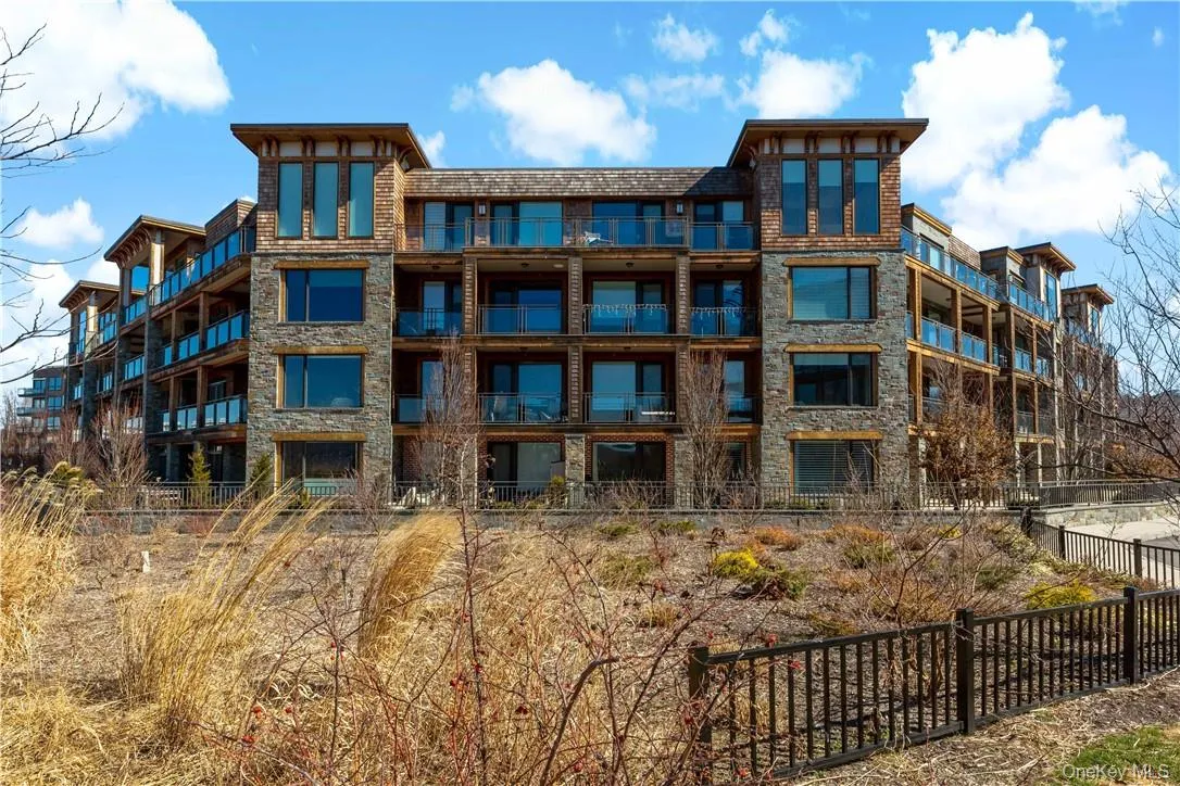 45 Hudson View Way Way, Greenburgh, NY, 3 Bedrooms Bedrooms, 8 Rooms Rooms,2 BathroomsBathrooms,Residential,For Rent,Hudson View Way,0,1047569 45 Hudson View Way Way, Greenburgh, NY, 3 Bedrooms Bedrooms, 8 Rooms Rooms,2 BathroomsBathrooms,Residential,For Rent,Hudson View Way,0,1047569