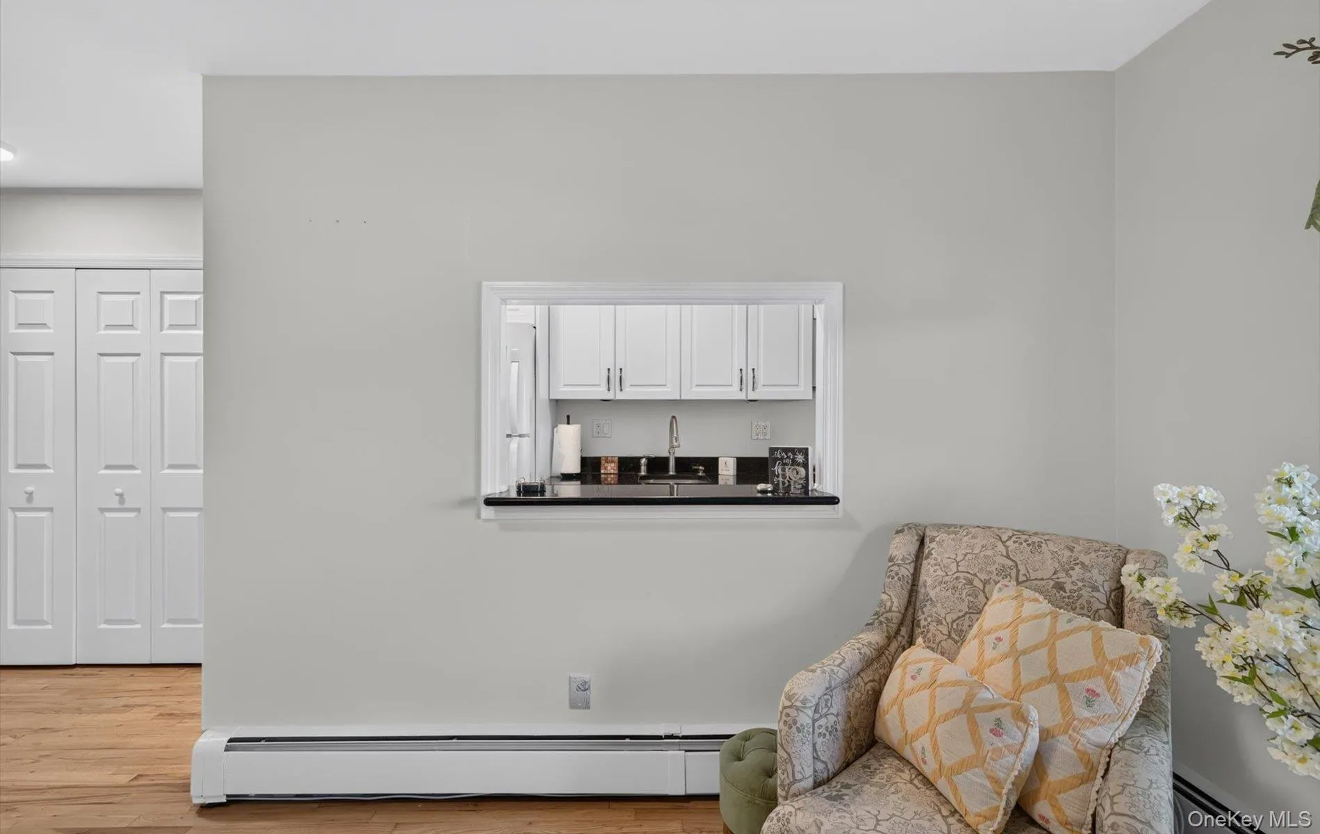1 Toms Point Lane, North Hempstead, NY, 1 Bedroom Bedrooms, 3 Rooms Rooms,1 BathroomBathrooms,Residential,For Rent,Toms Point,0,1047574 1 Toms Point Lane, North Hempstead, NY, 1 Bedroom Bedrooms, 3 Rooms Rooms,1 BathroomBathrooms,Residential,For Rent,Toms Point,0,1047574
