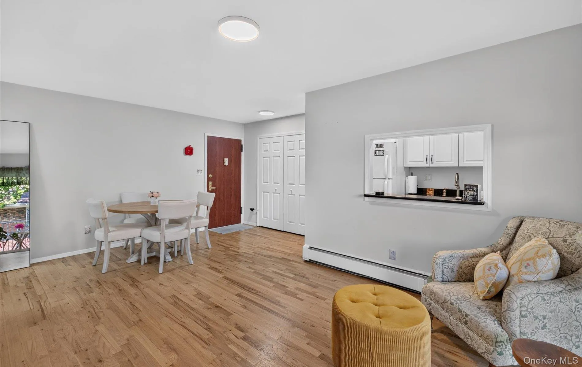 1 Toms Point Lane, North Hempstead, NY, 1 Bedroom Bedrooms, 3 Rooms Rooms,1 BathroomBathrooms,Residential,For Rent,Toms Point,0,1047574 1 Toms Point Lane, North Hempstead, NY, 1 Bedroom Bedrooms, 3 Rooms Rooms,1 BathroomBathrooms,Residential,For Rent,Toms Point,0,1047574