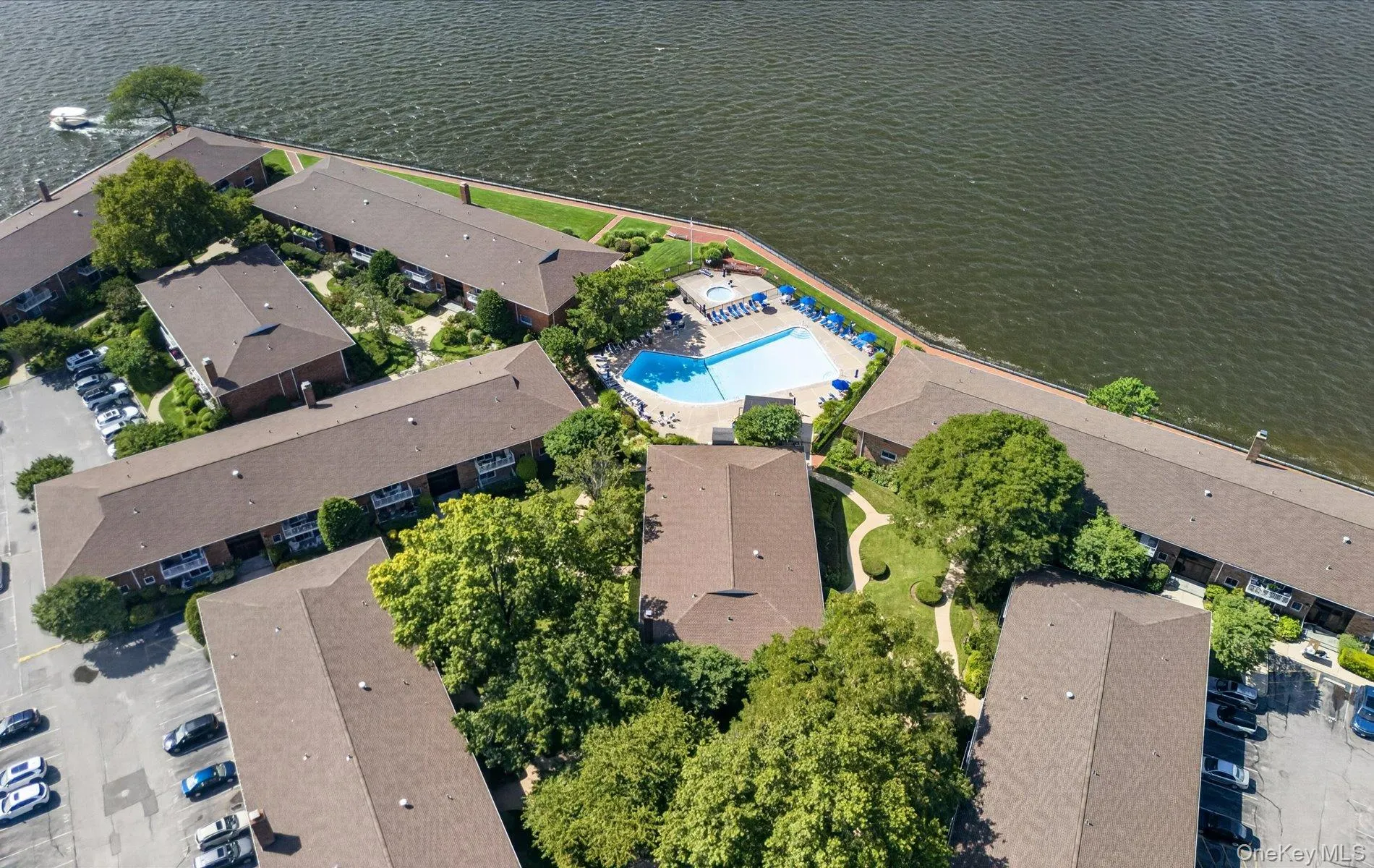 1 Toms Point Lane, North Hempstead, NY, 1 Bedroom Bedrooms, 3 Rooms Rooms,1 BathroomBathrooms,Residential,For Rent,Toms Point,0,1047574 1 Toms Point Lane, North Hempstead, NY, 1 Bedroom Bedrooms, 3 Rooms Rooms,1 BathroomBathrooms,Residential,For Rent,Toms Point,0,1047574