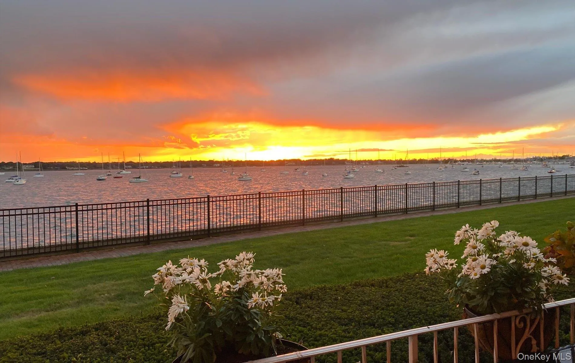 1 Toms Point Lane, North Hempstead, NY, 1 Bedroom Bedrooms, 3 Rooms Rooms,1 BathroomBathrooms,Residential,For Rent,Toms Point,0,1047574 1 Toms Point Lane, North Hempstead, NY, 1 Bedroom Bedrooms, 3 Rooms Rooms,1 BathroomBathrooms,Residential,For Rent,Toms Point,0,1047574