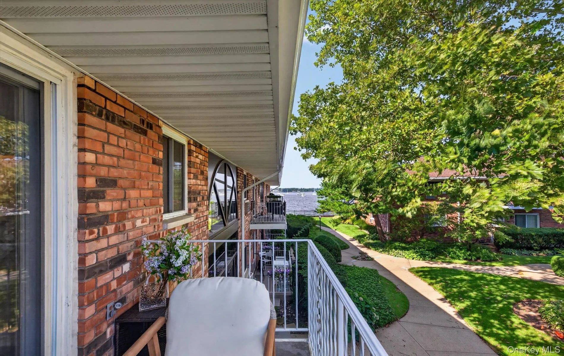 1 Toms Point Lane, North Hempstead, NY, 1 Bedroom Bedrooms, 3 Rooms Rooms,1 BathroomBathrooms,Residential,For Rent,Toms Point,0,1047574 1 Toms Point Lane, North Hempstead, NY, 1 Bedroom Bedrooms, 3 Rooms Rooms,1 BathroomBathrooms,Residential,For Rent,Toms Point,0,1047574