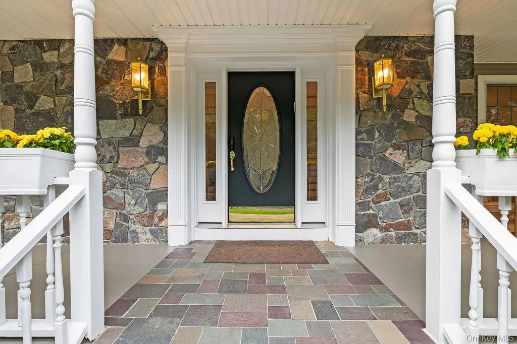 10 Golden Road, Ramapo, NY, 8 Bedrooms Bedrooms, 20 Rooms Rooms,4 BathroomsBathrooms,Residential,For Rent,Golden,0,1047577 10 Golden Road, Ramapo, NY, 8 Bedrooms Bedrooms, 20 Rooms Rooms,4 BathroomsBathrooms,Residential,For Rent,Golden,0,1047577