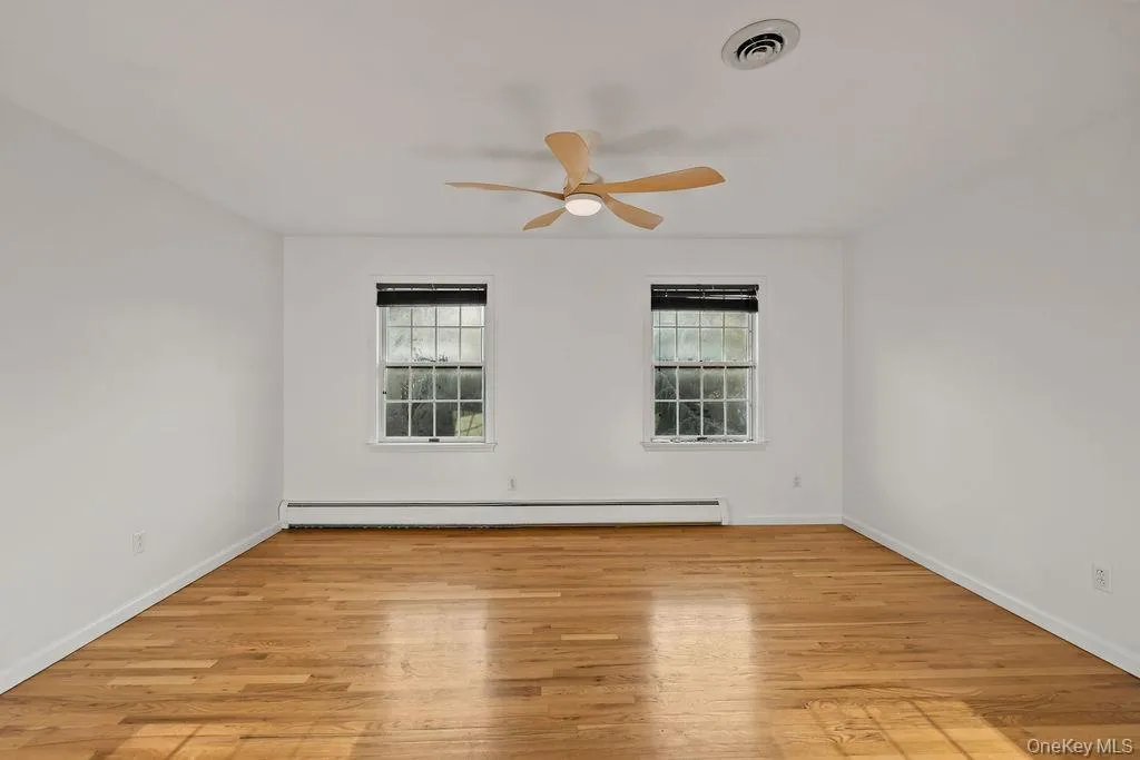 10 Golden Road, Ramapo, NY, 8 Bedrooms Bedrooms, 20 Rooms Rooms,4 BathroomsBathrooms,Residential,For Rent,Golden,0,1047577 10 Golden Road, Ramapo, NY, 8 Bedrooms Bedrooms, 20 Rooms Rooms,4 BathroomsBathrooms,Residential,For Rent,Golden,0,1047577