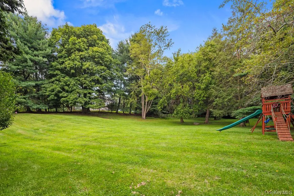 10 Golden Road, Ramapo, NY, 8 Bedrooms Bedrooms, 20 Rooms Rooms,4 BathroomsBathrooms,Residential,For Rent,Golden,0,1047577 10 Golden Road, Ramapo, NY, 8 Bedrooms Bedrooms, 20 Rooms Rooms,4 BathroomsBathrooms,Residential,For Rent,Golden,0,1047577