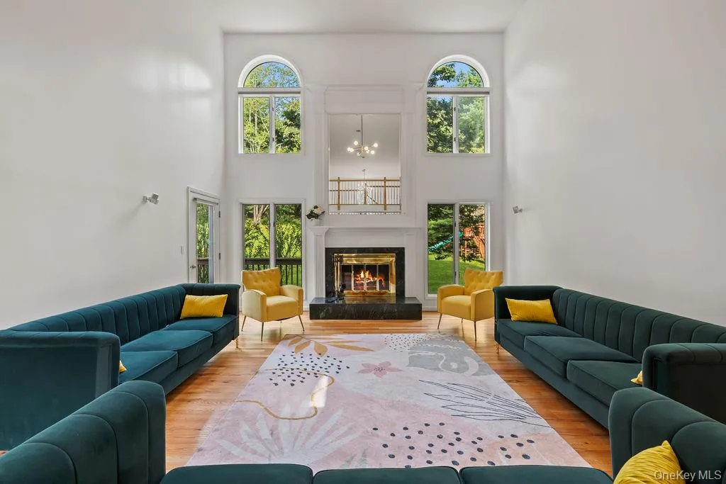 10 Golden Road, Ramapo, NY, 8 Bedrooms Bedrooms, 20 Rooms Rooms,4 BathroomsBathrooms,Residential,For Rent,Golden,0,1047577 10 Golden Road, Ramapo, NY, 8 Bedrooms Bedrooms, 20 Rooms Rooms,4 BathroomsBathrooms,Residential,For Rent,Golden,0,1047577
