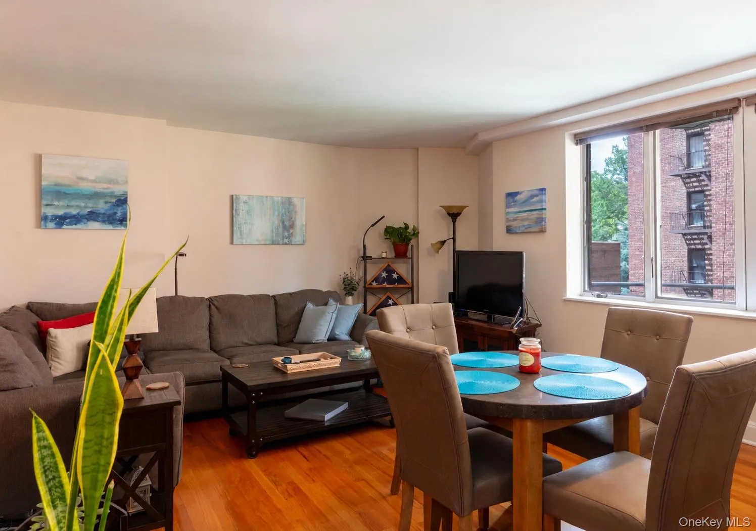 116-11 Curzon Road, New York, NY, 2 Bedrooms Bedrooms, 6 Rooms Rooms,2 BathroomsBathrooms,Residential,For Rent,Curzon,0,1047578 116-11 Curzon Road, New York, NY, 2 Bedrooms Bedrooms, 6 Rooms Rooms,2 BathroomsBathrooms,Residential,For Rent,Curzon,0,1047578