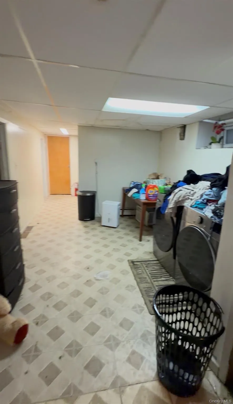 1743 Thompson Drive, Islip, NY, 3 Bedrooms Bedrooms, 6 Rooms Rooms,2 BathroomsBathrooms,Residential,For Rent,Thompson,0,1047581 1743 Thompson Drive, Islip, NY, 3 Bedrooms Bedrooms, 6 Rooms Rooms,2 BathroomsBathrooms,Residential,For Rent,Thompson,0,1047581