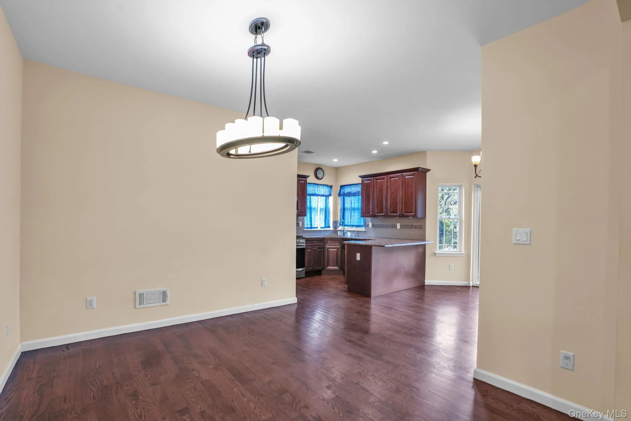 53 Highland View Place, Middletown, NY, 3 Bedrooms Bedrooms, 6 Rooms Rooms,2 BathroomsBathrooms,Residential,For Rent,Highland View,0,1047583 53 Highland View Place, Middletown, NY, 3 Bedrooms Bedrooms, 6 Rooms Rooms,2 BathroomsBathrooms,Residential,For Rent,Highland View,0,1047583