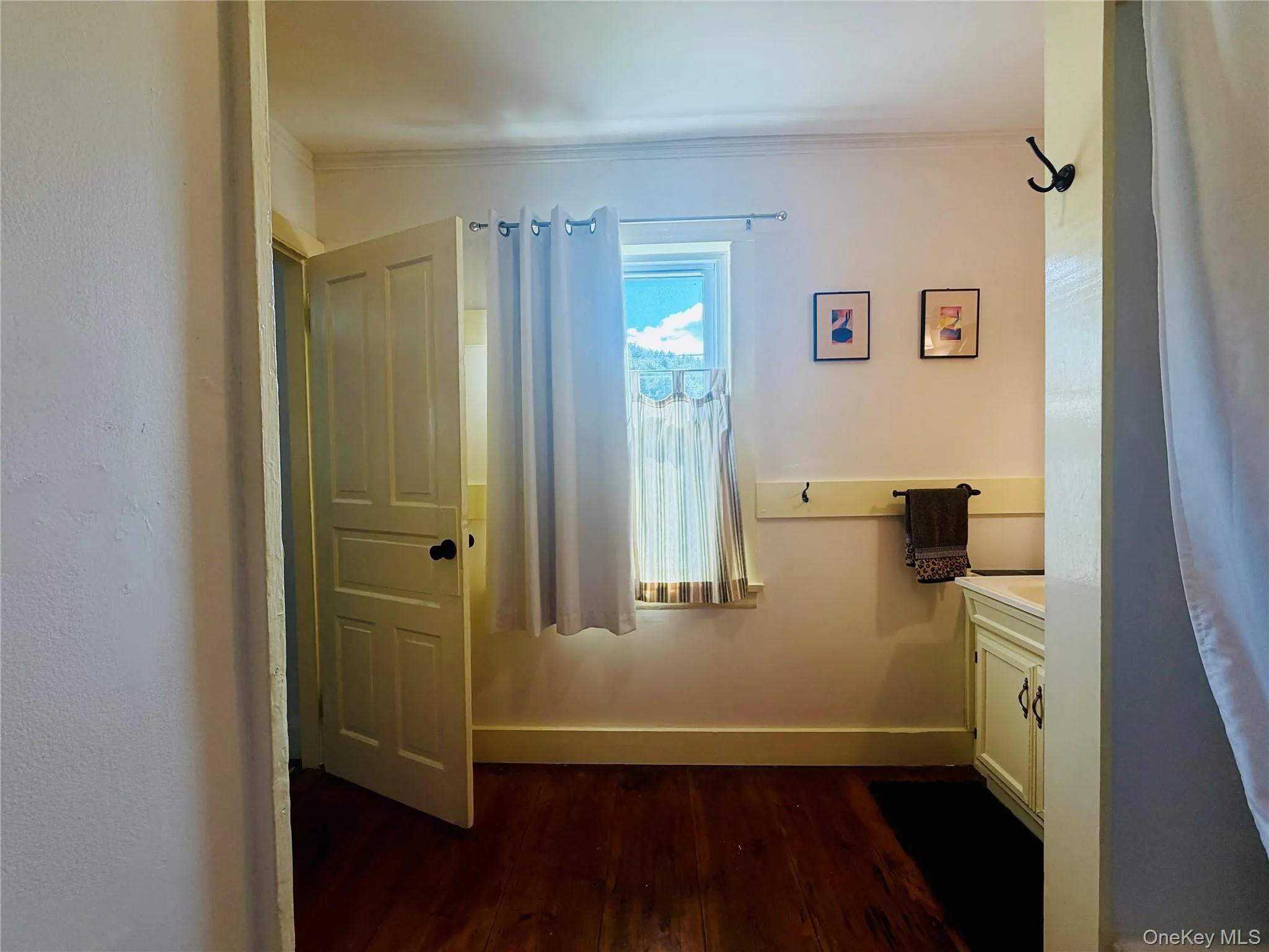 185 Cronk Lane, Roxbury, NY, 3 Bedrooms Bedrooms, 6 Rooms Rooms,1 BathroomBathrooms,Residential,For Rent,Cronk,0,1047586 185 Cronk Lane, Roxbury, NY, 3 Bedrooms Bedrooms, 6 Rooms Rooms,1 BathroomBathrooms,Residential,For Rent,Cronk,0,1047586