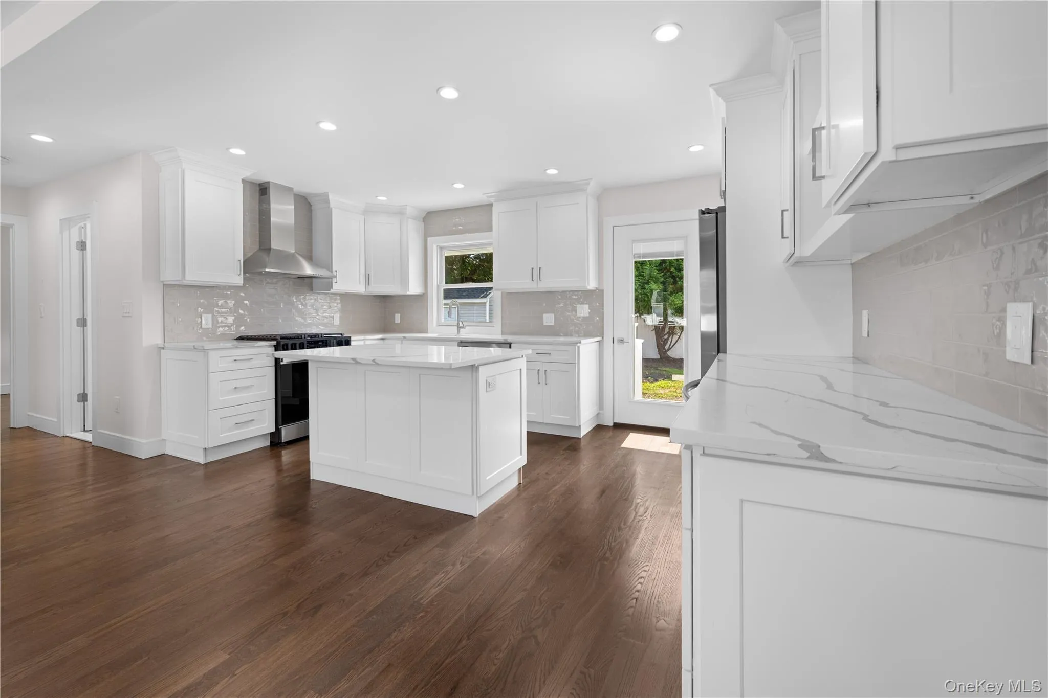 126 Lambert Avenue, Oyster Bay, NY, 4 Bedrooms Bedrooms, 6 Rooms Rooms,2 BathroomsBathrooms,Residential,For Rent,Lambert,0,1047588 126 Lambert Avenue, Oyster Bay, NY, 4 Bedrooms Bedrooms, 6 Rooms Rooms,2 BathroomsBathrooms,Residential,For Rent,Lambert,0,1047588