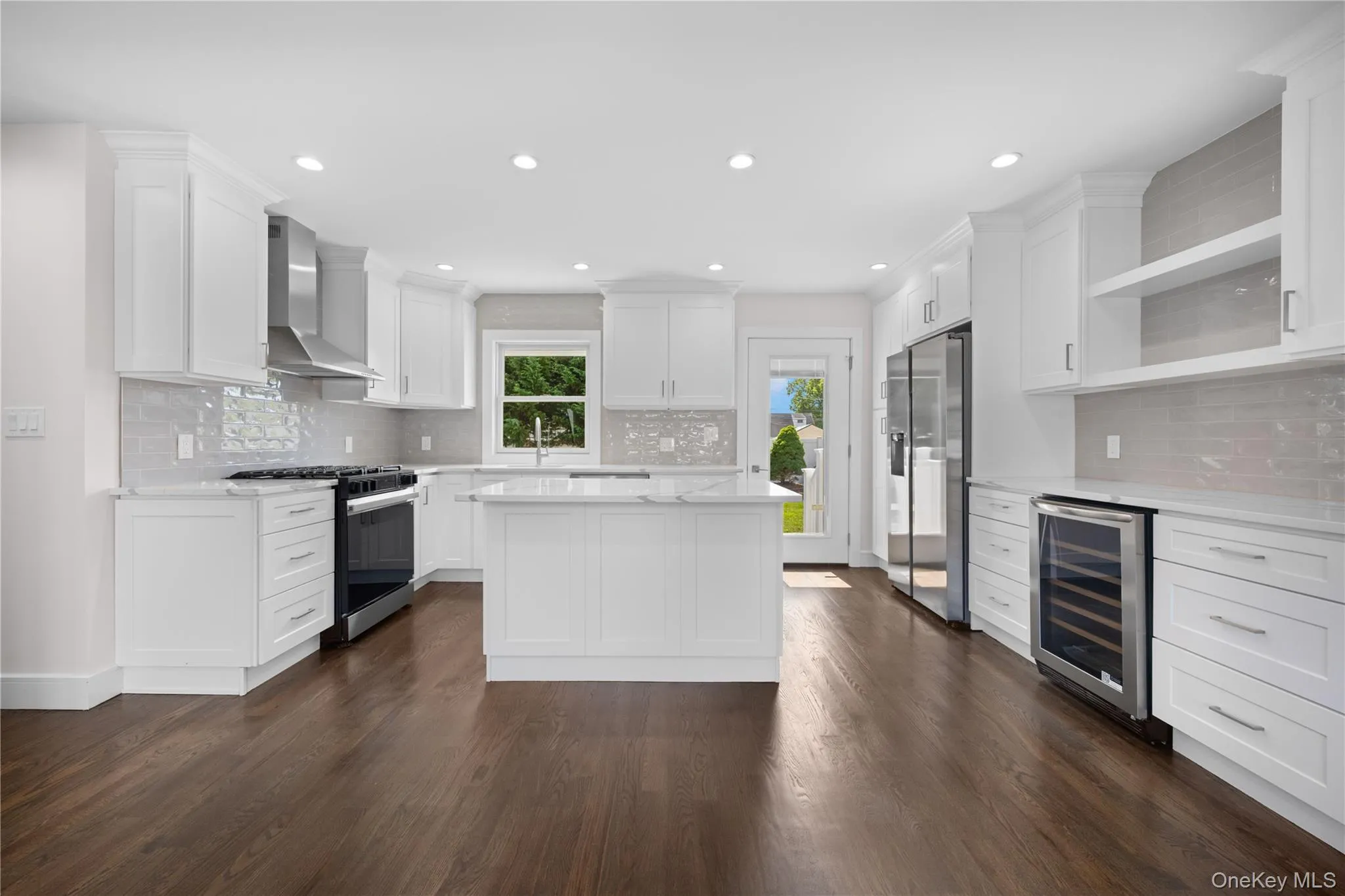 126 Lambert Avenue, Oyster Bay, NY, 4 Bedrooms Bedrooms, 6 Rooms Rooms,2 BathroomsBathrooms,Residential,For Rent,Lambert,0,1047588 126 Lambert Avenue, Oyster Bay, NY, 4 Bedrooms Bedrooms, 6 Rooms Rooms,2 BathroomsBathrooms,Residential,For Rent,Lambert,0,1047588