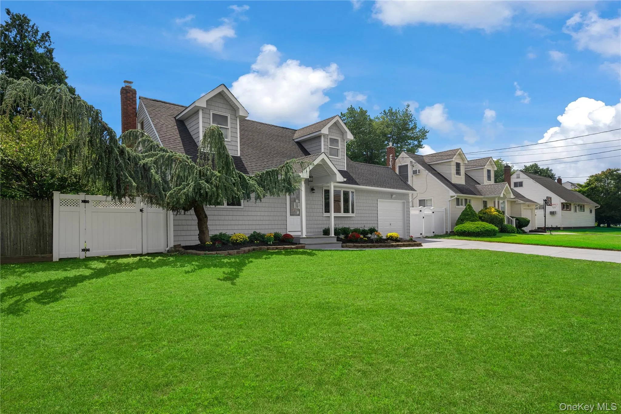 126 Lambert Avenue, Oyster Bay, NY, 4 Bedrooms Bedrooms, 6 Rooms Rooms,2 BathroomsBathrooms,Residential,For Rent,Lambert,0,1047588 126 Lambert Avenue, Oyster Bay, NY, 4 Bedrooms Bedrooms, 6 Rooms Rooms,2 BathroomsBathrooms,Residential,For Rent,Lambert,0,1047588