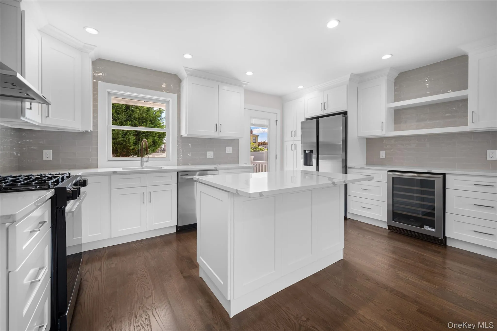 126 Lambert Avenue, Oyster Bay, NY, 4 Bedrooms Bedrooms, 6 Rooms Rooms,2 BathroomsBathrooms,Residential,For Rent,Lambert,0,1047588 126 Lambert Avenue, Oyster Bay, NY, 4 Bedrooms Bedrooms, 6 Rooms Rooms,2 BathroomsBathrooms,Residential,For Rent,Lambert,0,1047588