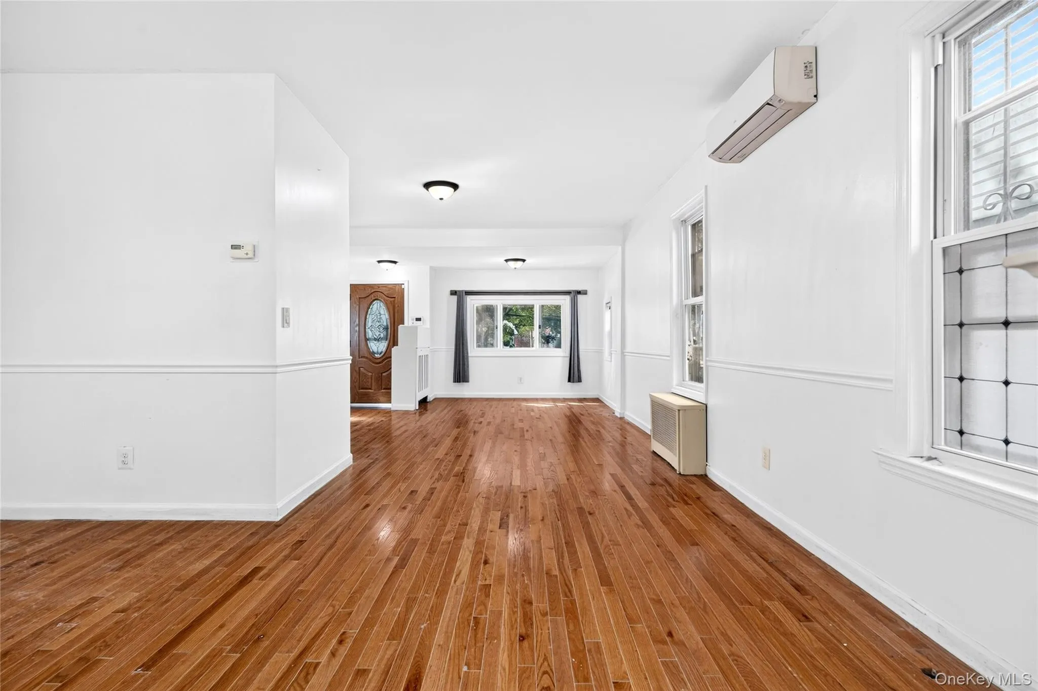 1787 Randall Avenue, New York, NY, 4 Bedrooms Bedrooms, 6 Rooms Rooms,1 BathroomBathrooms,Residential,For Rent,Randall,0,1047589 1787 Randall Avenue, New York, NY, 4 Bedrooms Bedrooms, 6 Rooms Rooms,1 BathroomBathrooms,Residential,For Rent,Randall,0,1047589