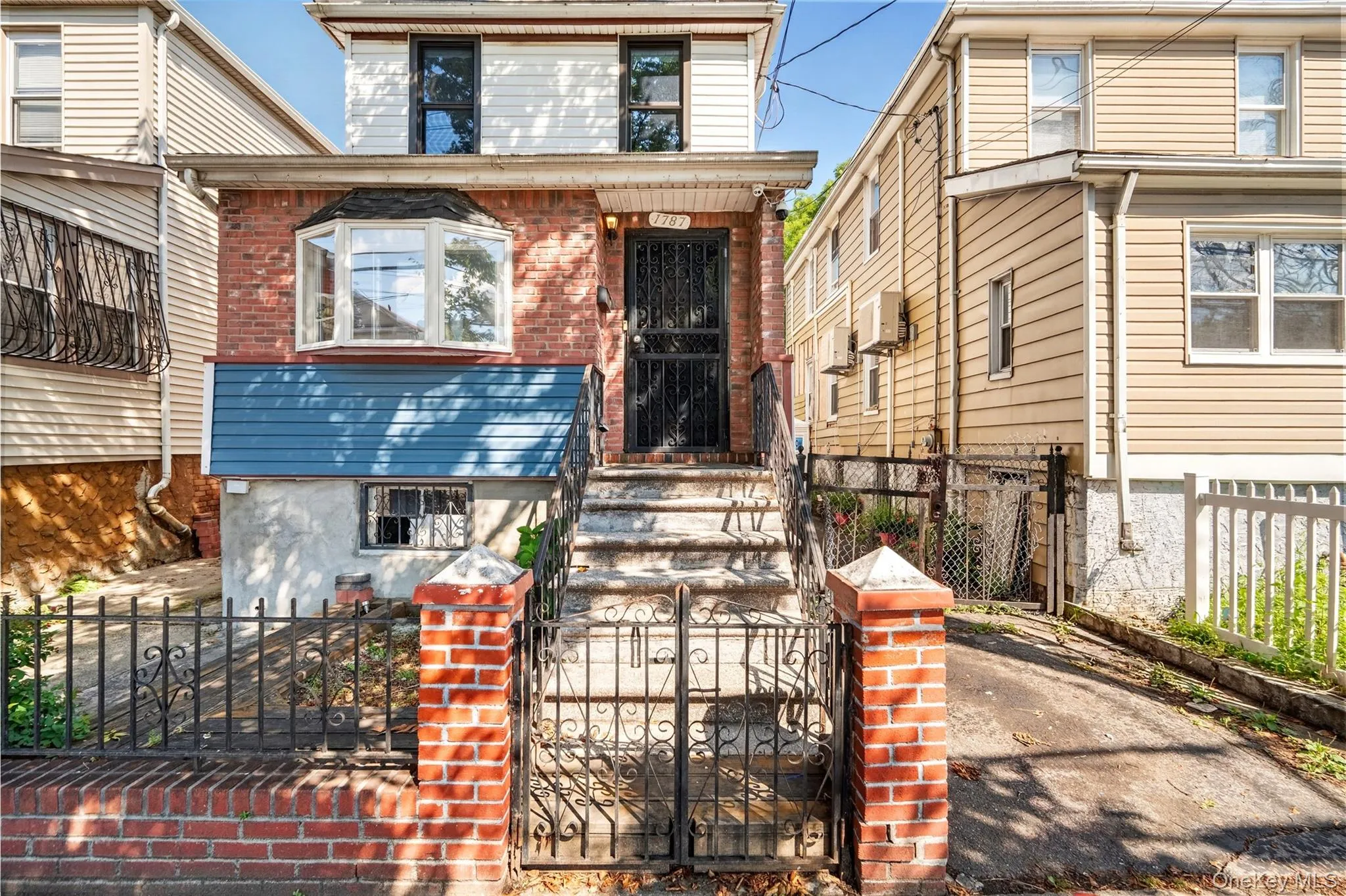1787 Randall Avenue, New York, NY, 4 Bedrooms Bedrooms, 6 Rooms Rooms,1 BathroomBathrooms,Residential,For Rent,Randall,0,1047589 1787 Randall Avenue, New York, NY, 4 Bedrooms Bedrooms, 6 Rooms Rooms,1 BathroomBathrooms,Residential,For Rent,Randall,0,1047589
