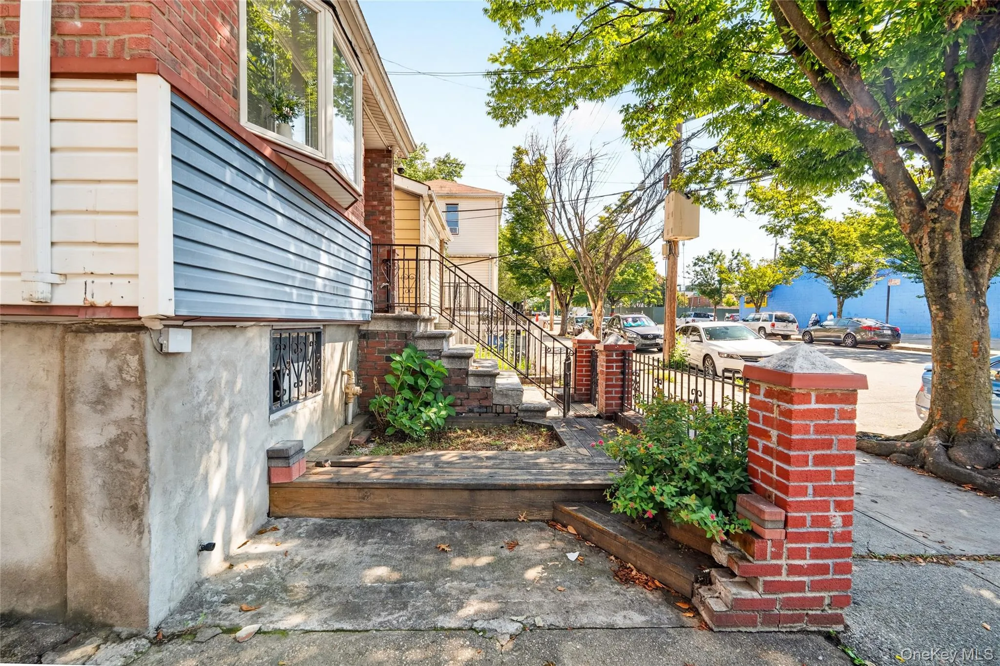 1787 Randall Avenue, New York, NY, 4 Bedrooms Bedrooms, 6 Rooms Rooms,1 BathroomBathrooms,Residential,For Rent,Randall,0,1047589 1787 Randall Avenue, New York, NY, 4 Bedrooms Bedrooms, 6 Rooms Rooms,1 BathroomBathrooms,Residential,For Rent,Randall,0,1047589