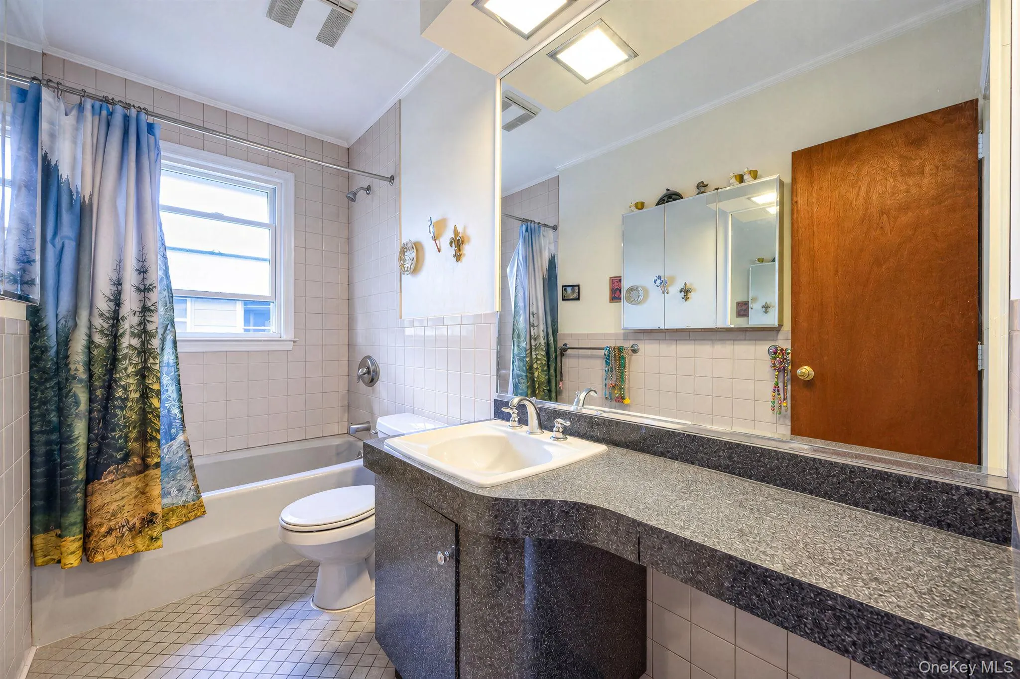 58 Mill Lane, Huntington, NY, 3 Bedrooms Bedrooms, 7 Rooms Rooms,2 BathroomsBathrooms,Residential,For Rent,Mill,0,1047592 58 Mill Lane, Huntington, NY, 3 Bedrooms Bedrooms, 7 Rooms Rooms,2 BathroomsBathrooms,Residential,For Rent,Mill,0,1047592