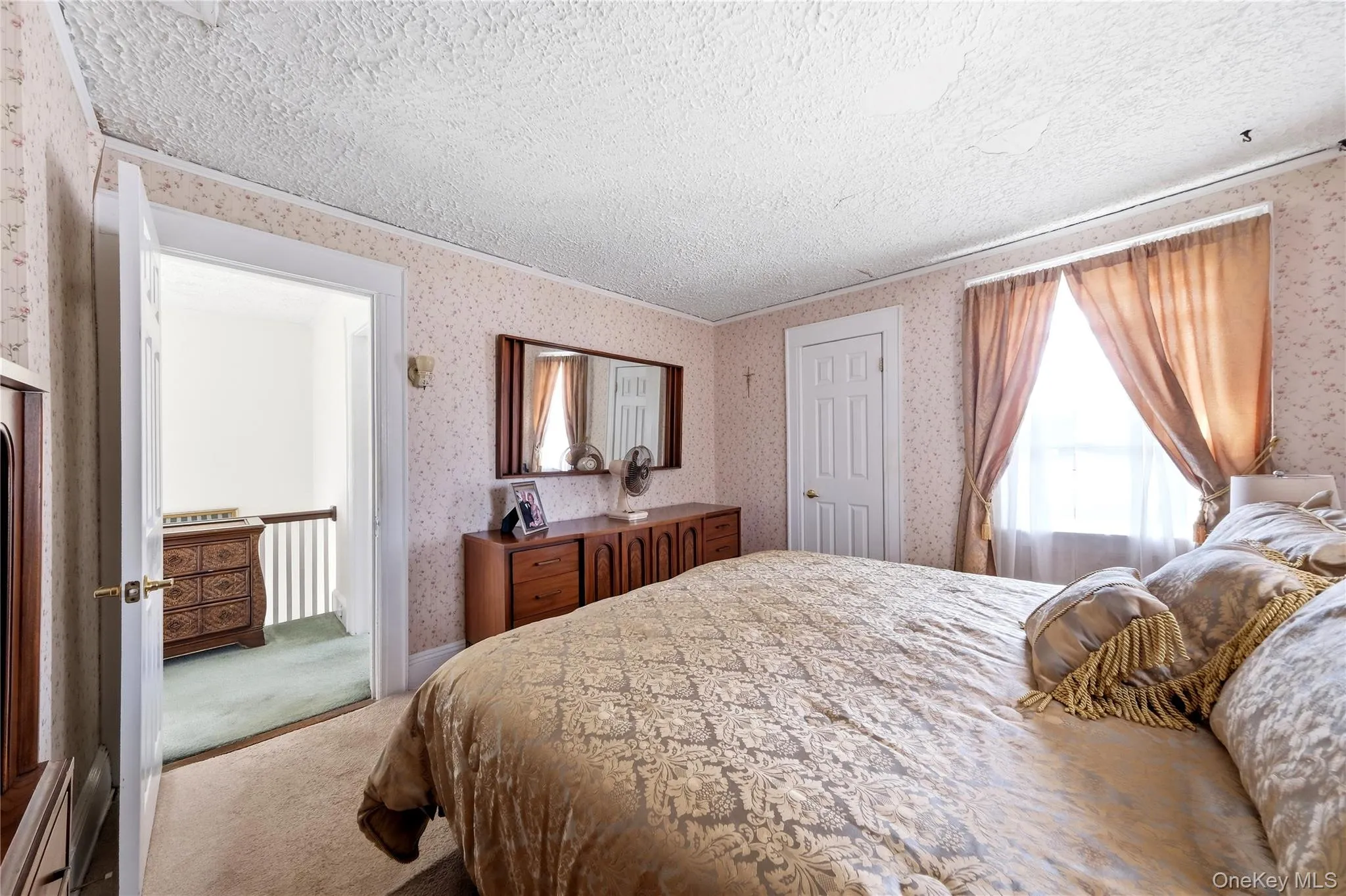 410 Clinton Street, Hempstead, NY, 3 Bedrooms Bedrooms, 12 Rooms Rooms,1 BathroomBathrooms,Residential,For Rent,Clinton,0,1047596 410 Clinton Street, Hempstead, NY, 3 Bedrooms Bedrooms, 12 Rooms Rooms,1 BathroomBathrooms,Residential,For Rent,Clinton,0,1047596