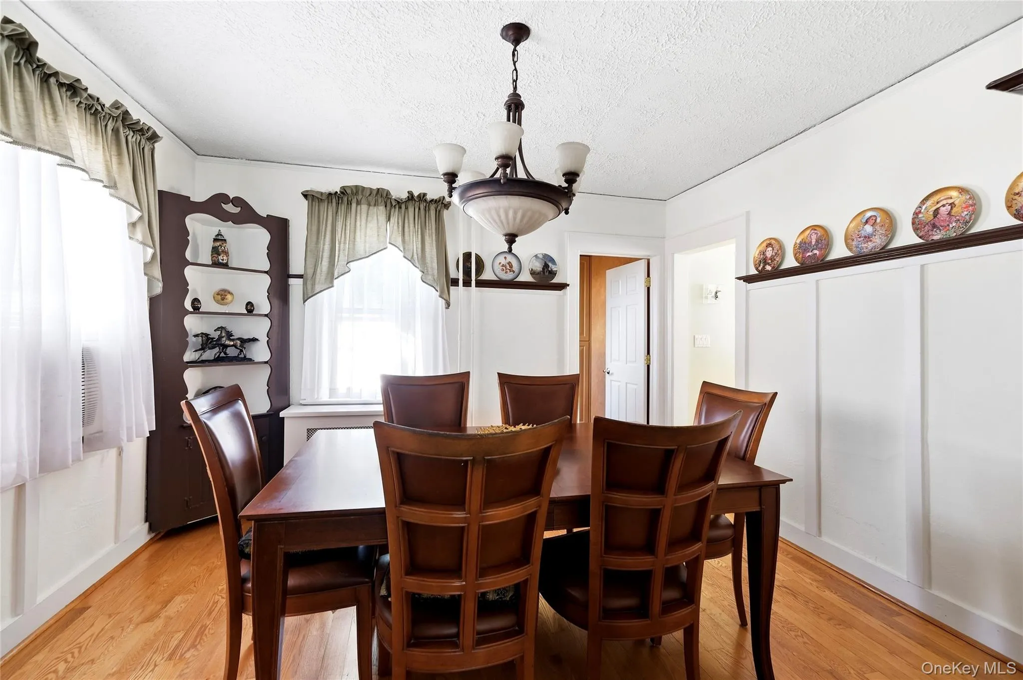 410 Clinton Street, Hempstead, NY, 3 Bedrooms Bedrooms, 12 Rooms Rooms,1 BathroomBathrooms,Residential,For Rent,Clinton,0,1047596 410 Clinton Street, Hempstead, NY, 3 Bedrooms Bedrooms, 12 Rooms Rooms,1 BathroomBathrooms,Residential,For Rent,Clinton,0,1047596
