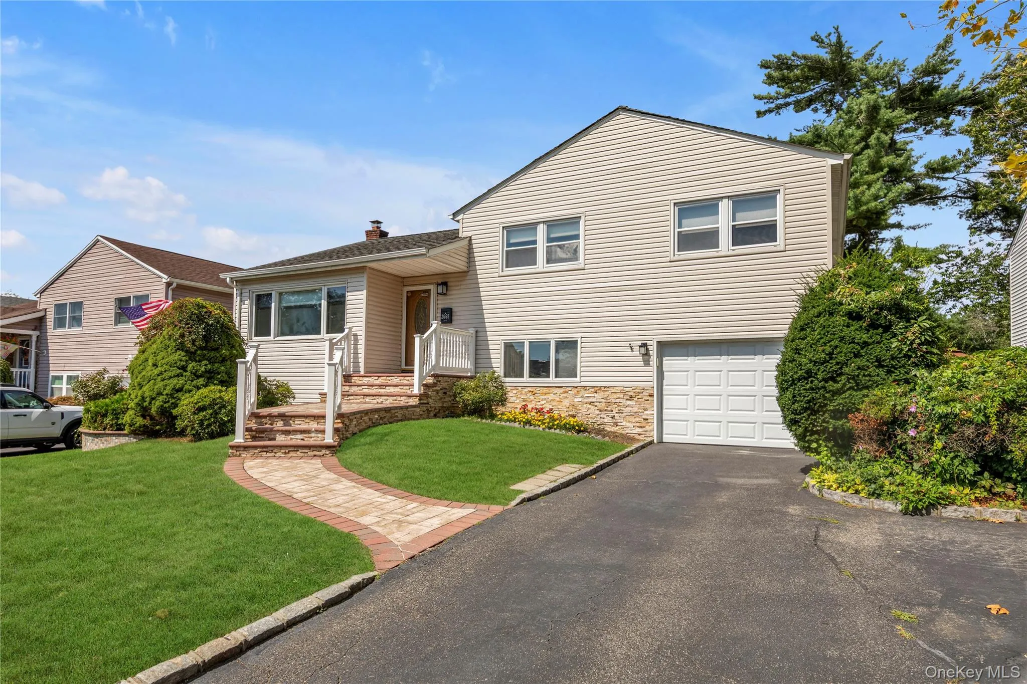 2669 Grayson Drive, Hempstead, NY, 4 Bedrooms Bedrooms, 8 Rooms Rooms,3 BathroomsBathrooms,Residential,For Rent,Grayson,0,1047599 2669 Grayson Drive, Hempstead, NY, 4 Bedrooms Bedrooms, 8 Rooms Rooms,3 BathroomsBathrooms,Residential,For Rent,Grayson,0,1047599
