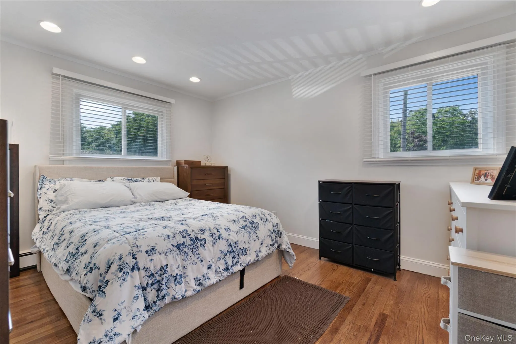 41 Richmond Street, Islip, NY, 4 Bedrooms Bedrooms, 9 Rooms Rooms,2 BathroomsBathrooms,Residential,For Rent,Richmond,0,1047602 41 Richmond Street, Islip, NY, 4 Bedrooms Bedrooms, 9 Rooms Rooms,2 BathroomsBathrooms,Residential,For Rent,Richmond,0,1047602