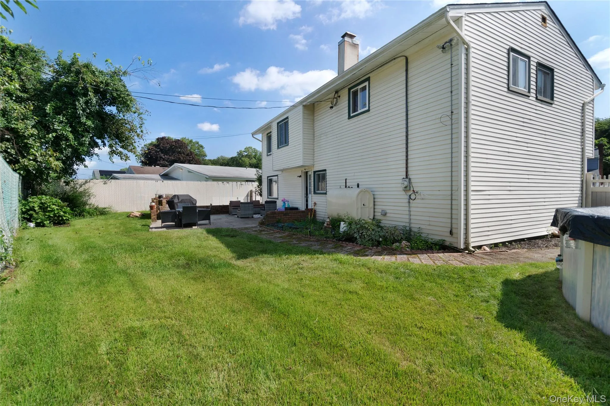 41 Richmond Street, Islip, NY, 4 Bedrooms Bedrooms, 9 Rooms Rooms,2 BathroomsBathrooms,Residential,For Rent,Richmond,0,1047602 41 Richmond Street, Islip, NY, 4 Bedrooms Bedrooms, 9 Rooms Rooms,2 BathroomsBathrooms,Residential,For Rent,Richmond,0,1047602