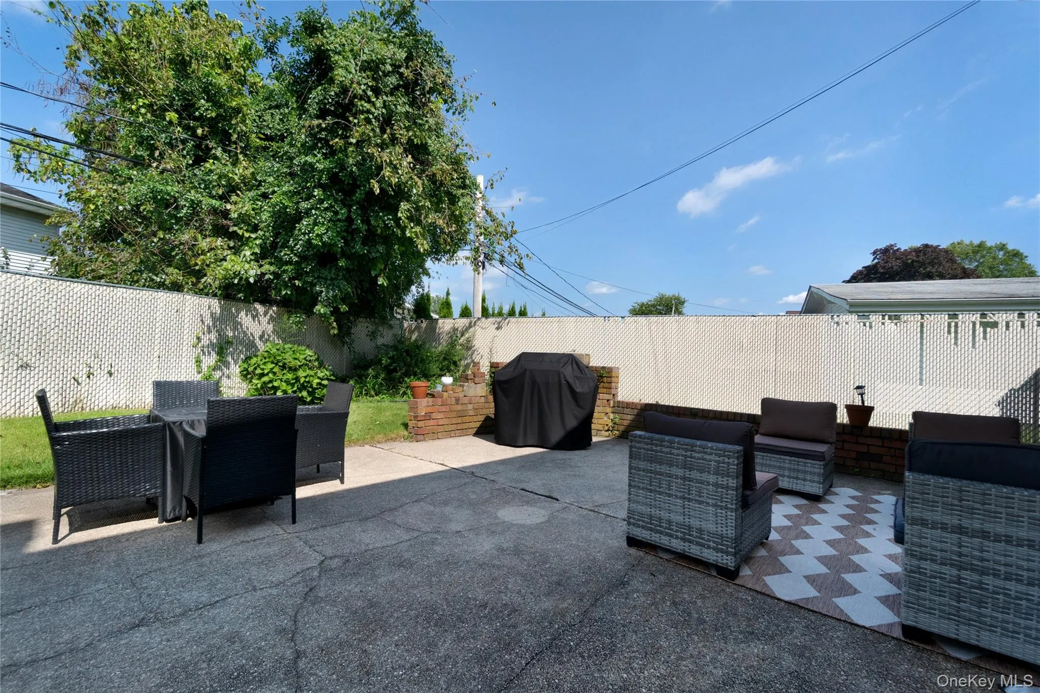 41 Richmond Street, Islip, NY, 4 Bedrooms Bedrooms, 9 Rooms Rooms,2 BathroomsBathrooms,Residential,For Rent,Richmond,0,1047602 41 Richmond Street, Islip, NY, 4 Bedrooms Bedrooms, 9 Rooms Rooms,2 BathroomsBathrooms,Residential,For Rent,Richmond,0,1047602