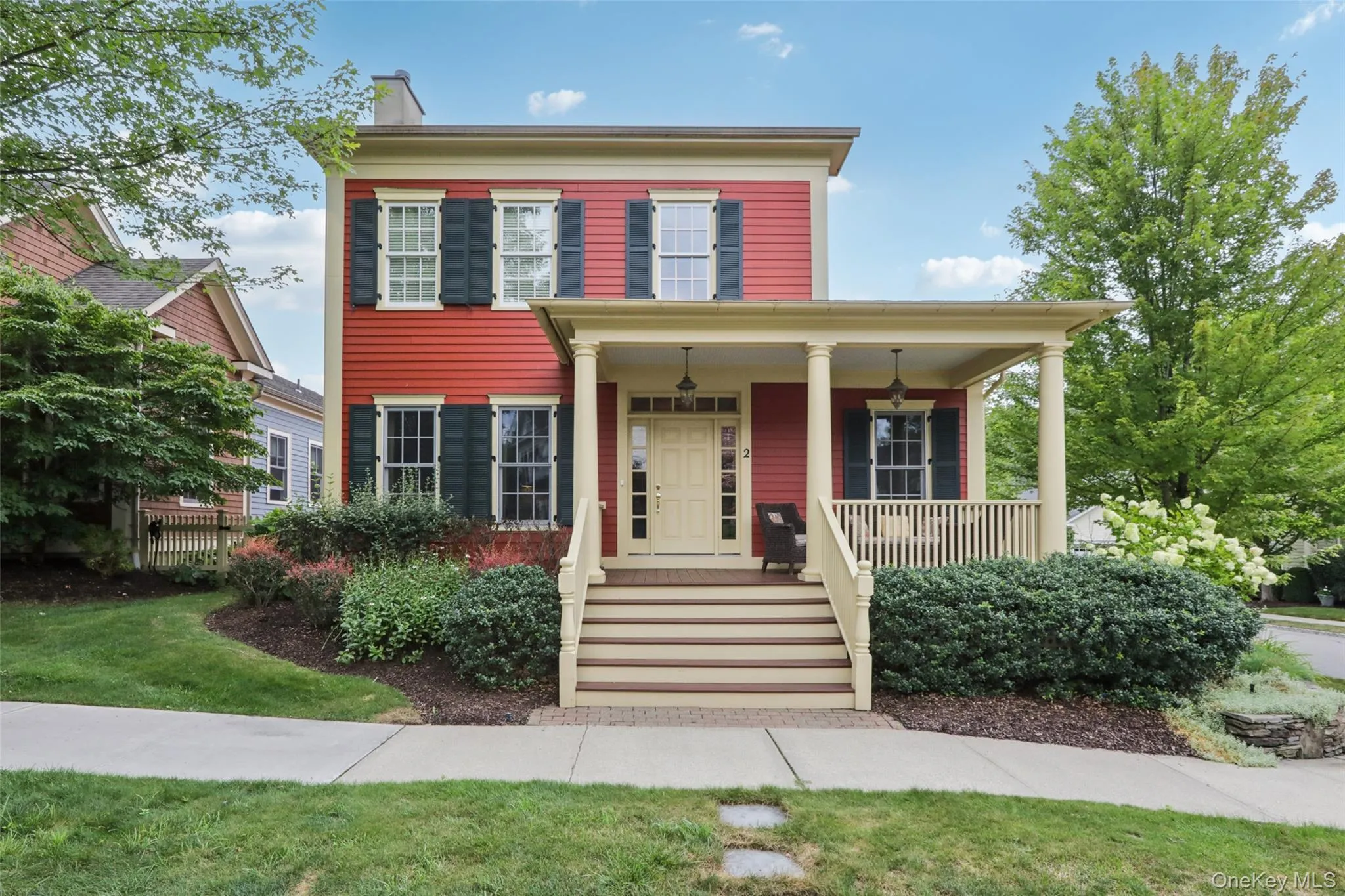Beautiful Colonial Edenville model set on a stunning corner lot Beautiful Colonial Edenville model set on a stunning corner lot