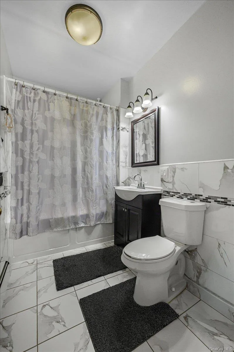 11428 130th Street, New York, NY, 3 Bedrooms Bedrooms, 7 Rooms Rooms,2 BathroomsBathrooms,Residential,For Rent,130th,0,1047606 11428 130th Street, New York, NY, 3 Bedrooms Bedrooms, 7 Rooms Rooms,2 BathroomsBathrooms,Residential,For Rent,130th,0,1047606